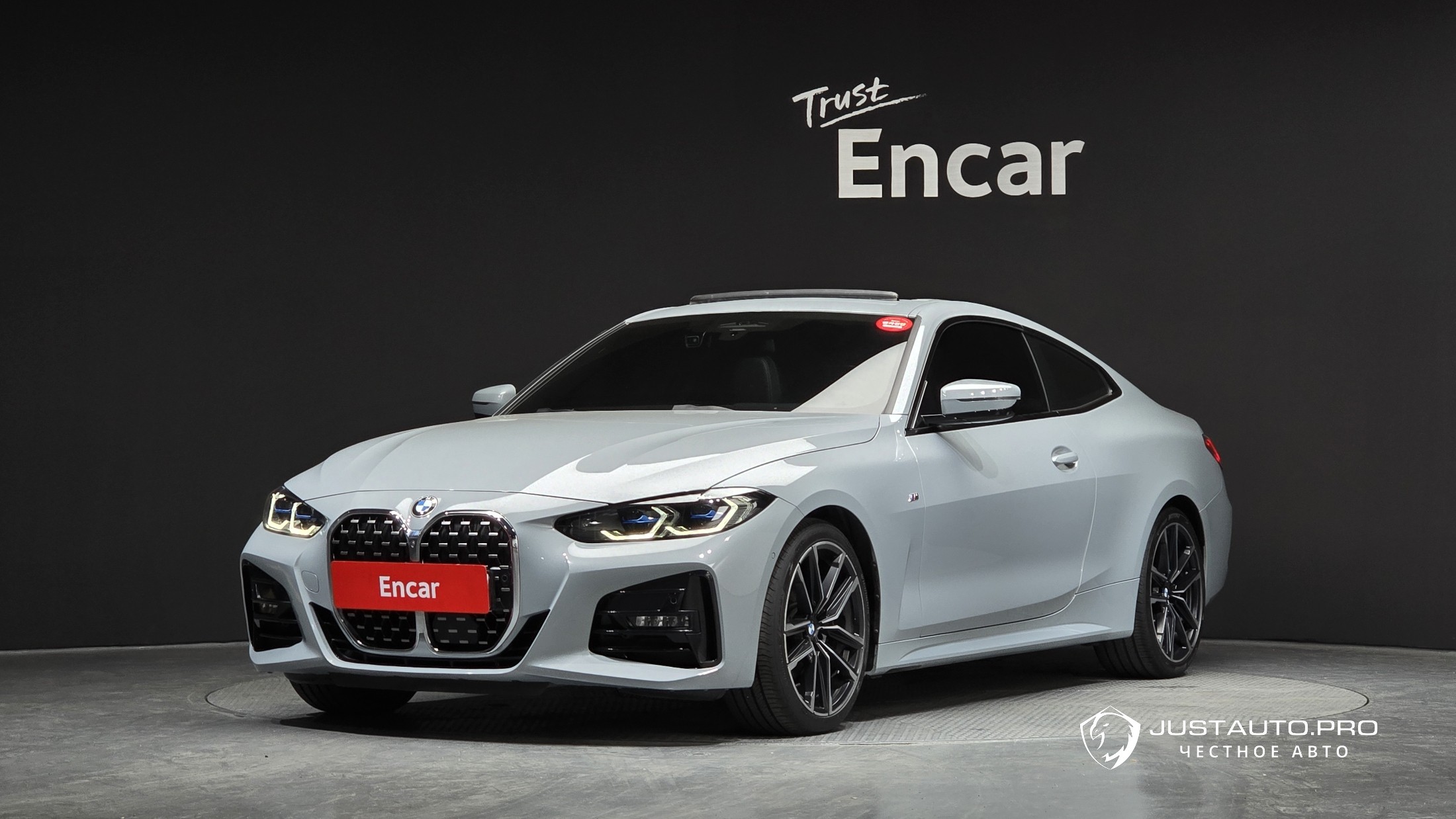 Автомобиль BMW 4-Series