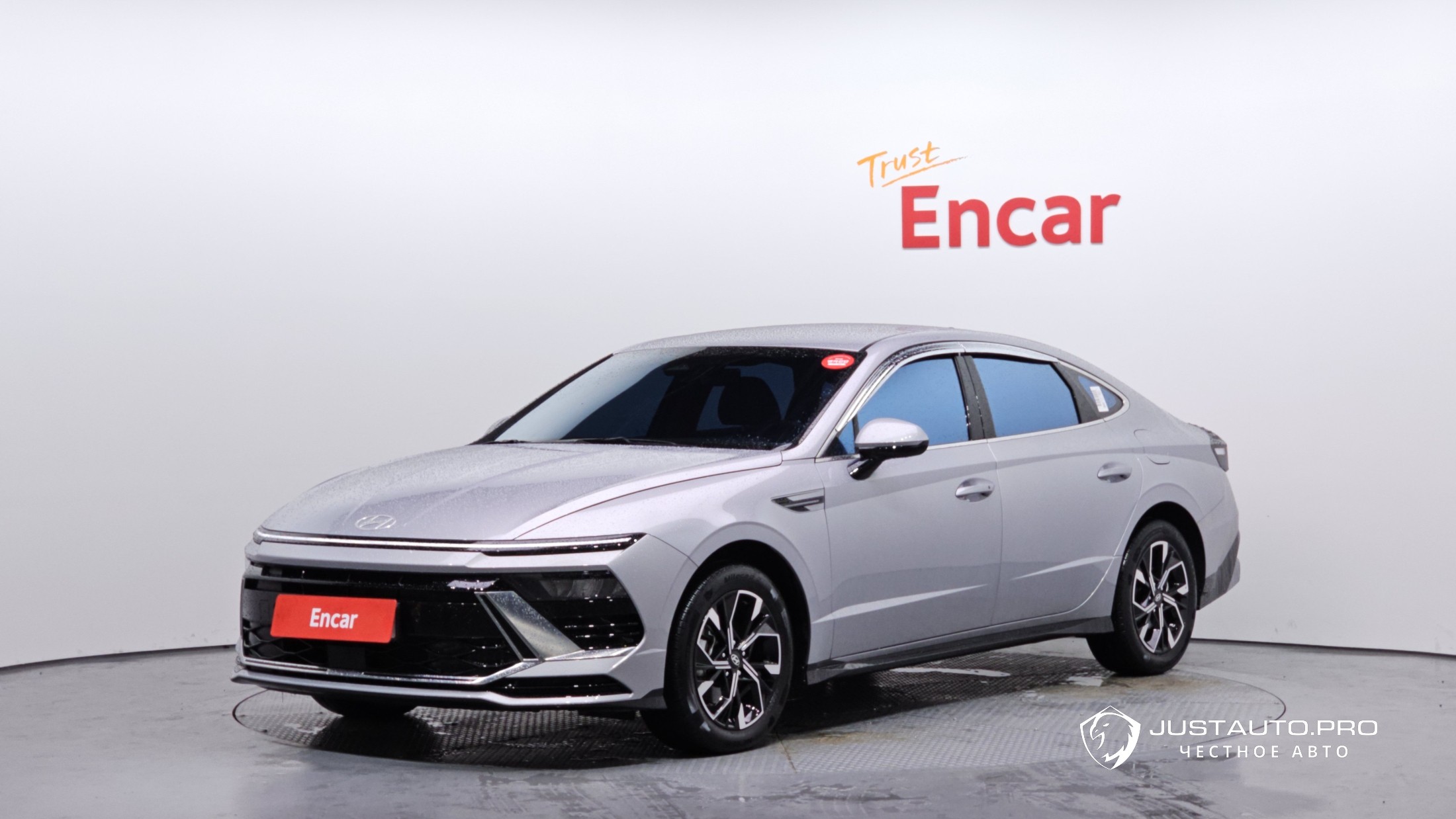 Автомобиль Hyundai Sonata