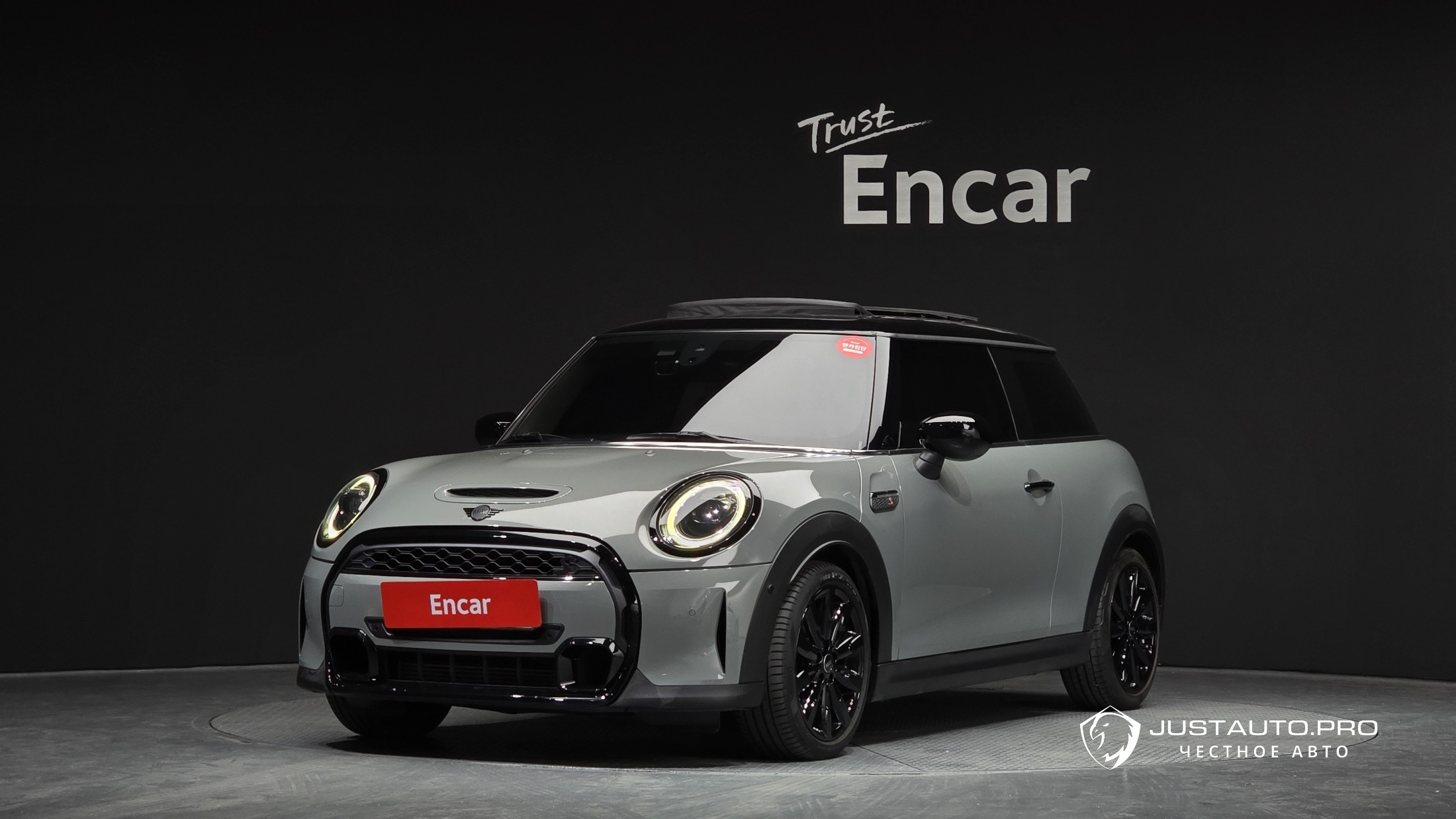 Автомобиль Mini Cooper