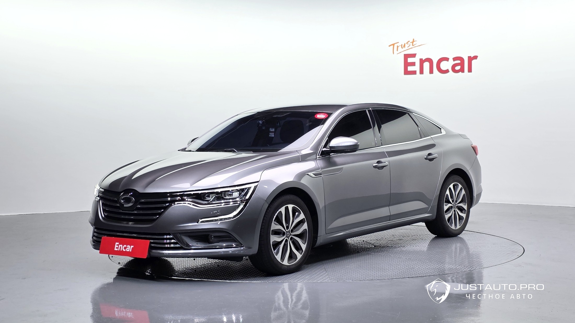 Автомобиль Renault-KoreaSamsung SM6
