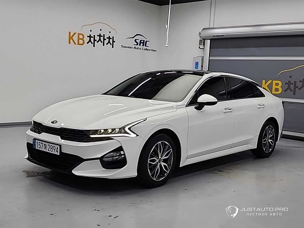 Автомобиль Kia K5
