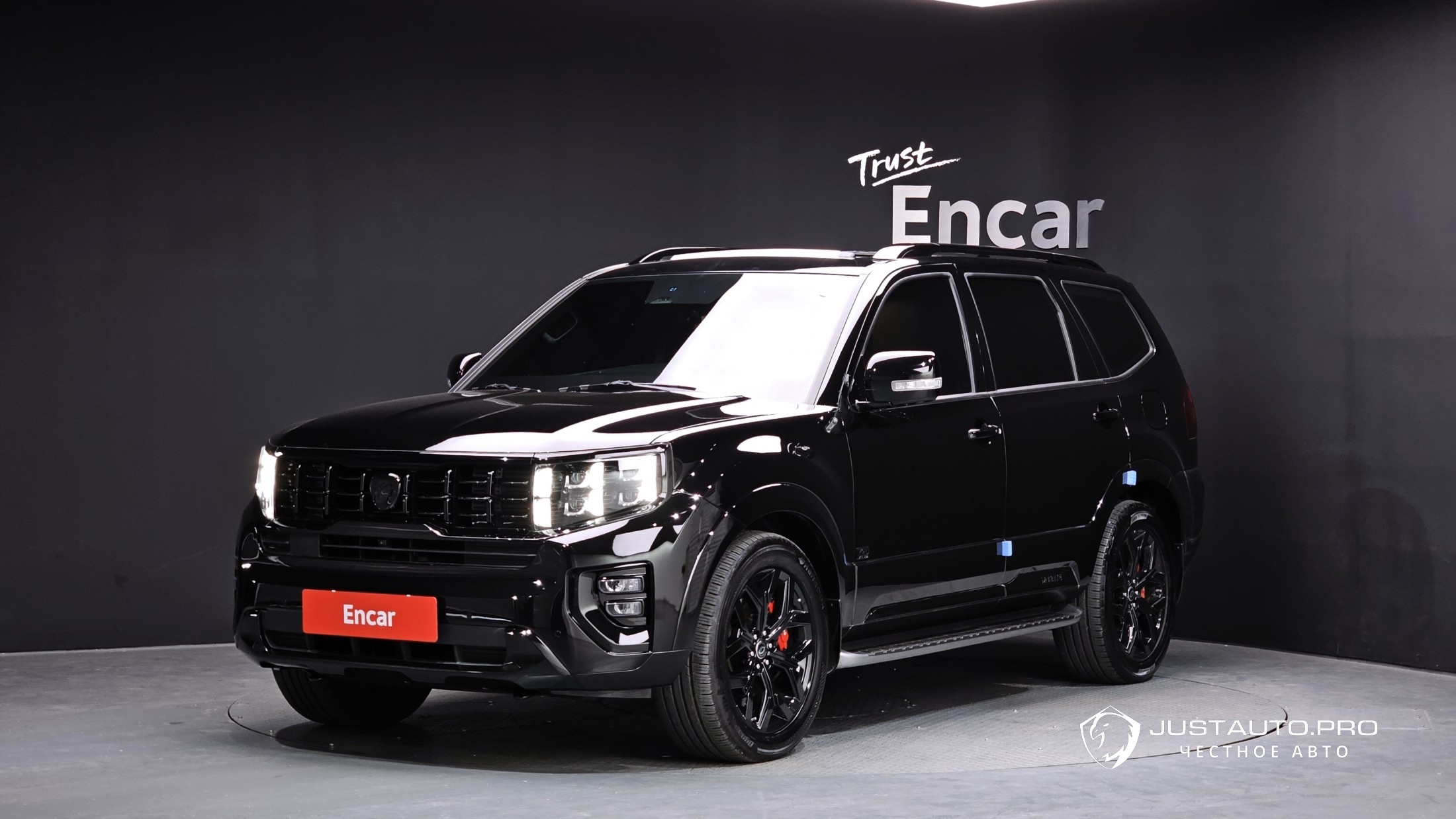 Автомобиль Kia Mohave