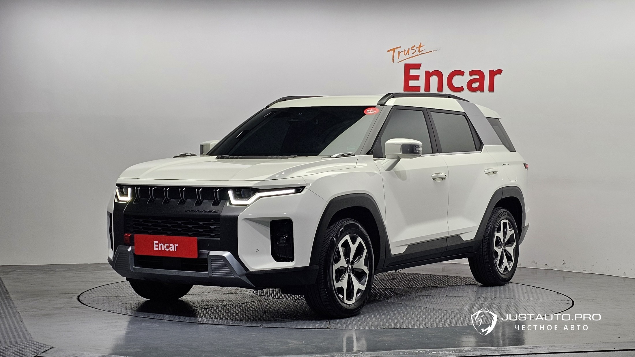Автомобиль KG_Mobility_Ssangyong Torres