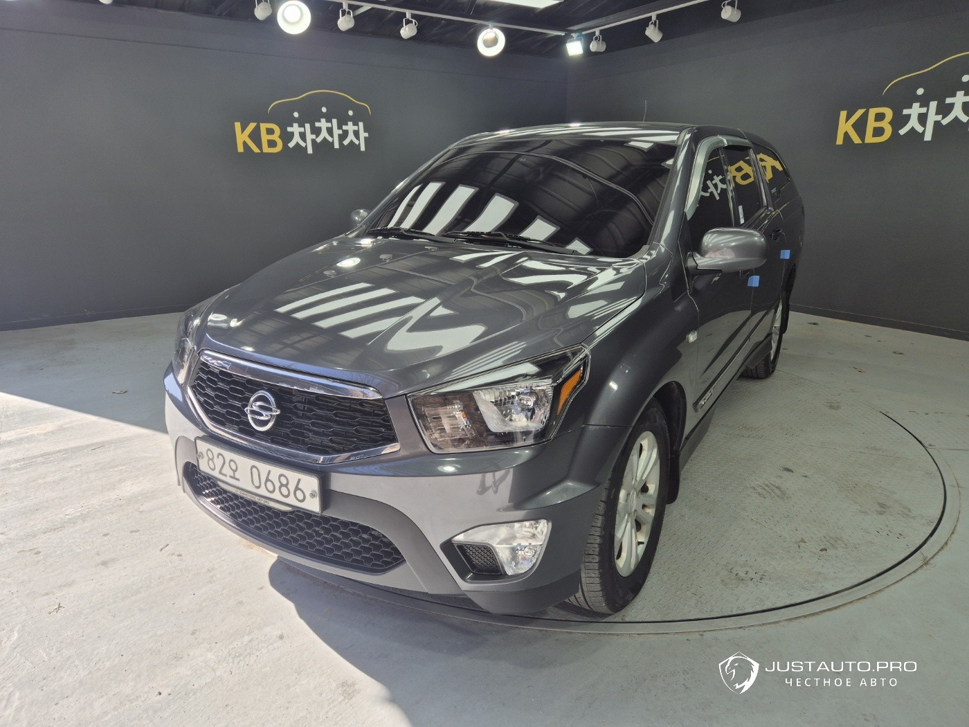Автомобиль KG_Mobility_Ssangyong KORANDO