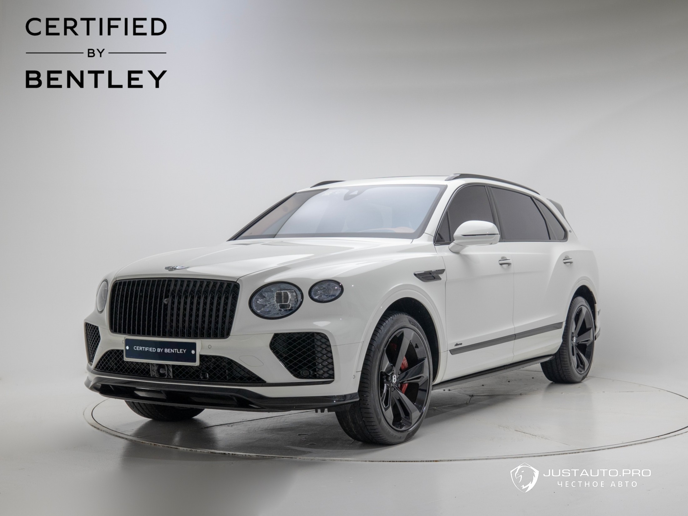 Автомобиль Bentley Bentayga