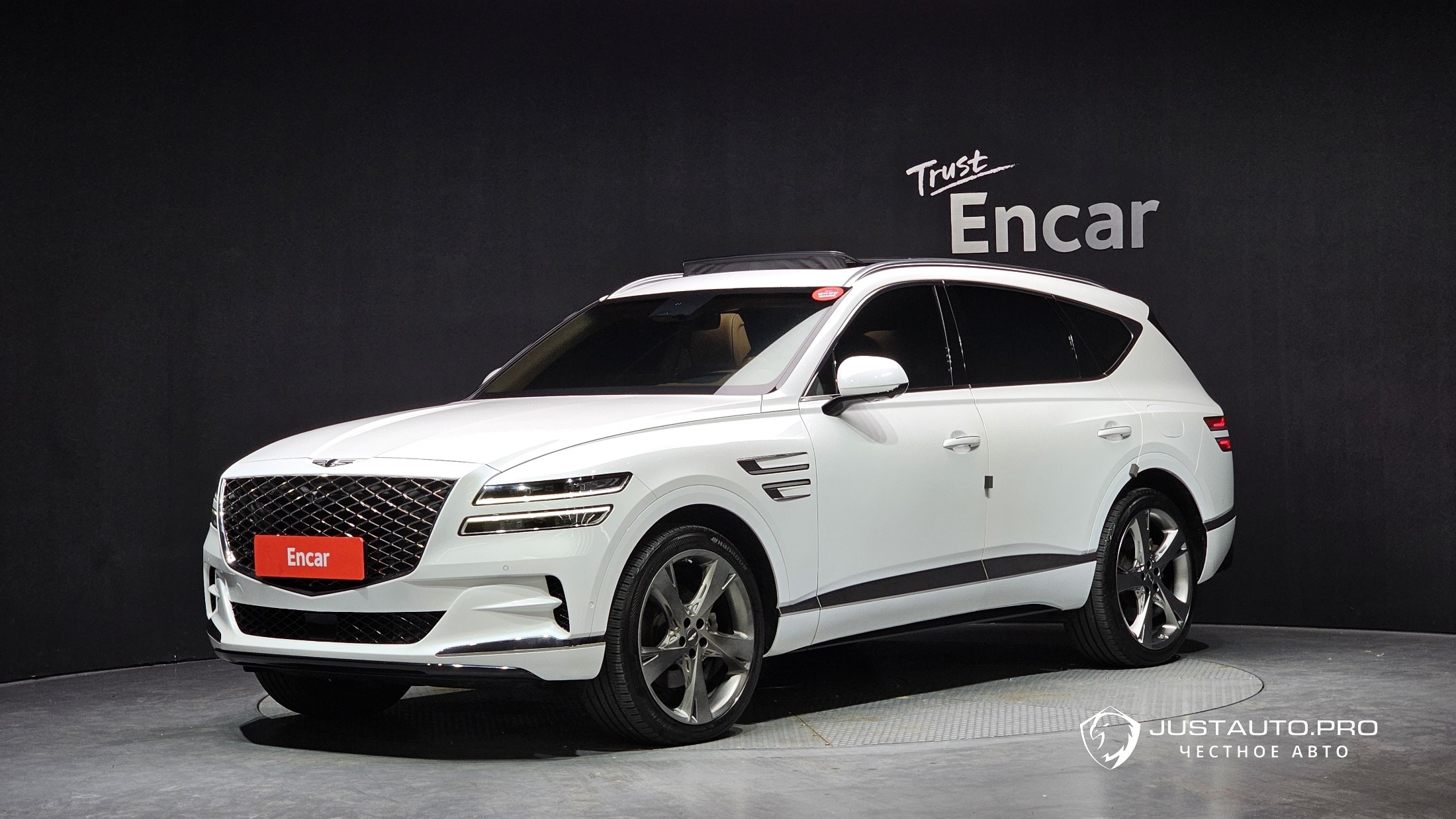 Автомобиль Genesis GV80