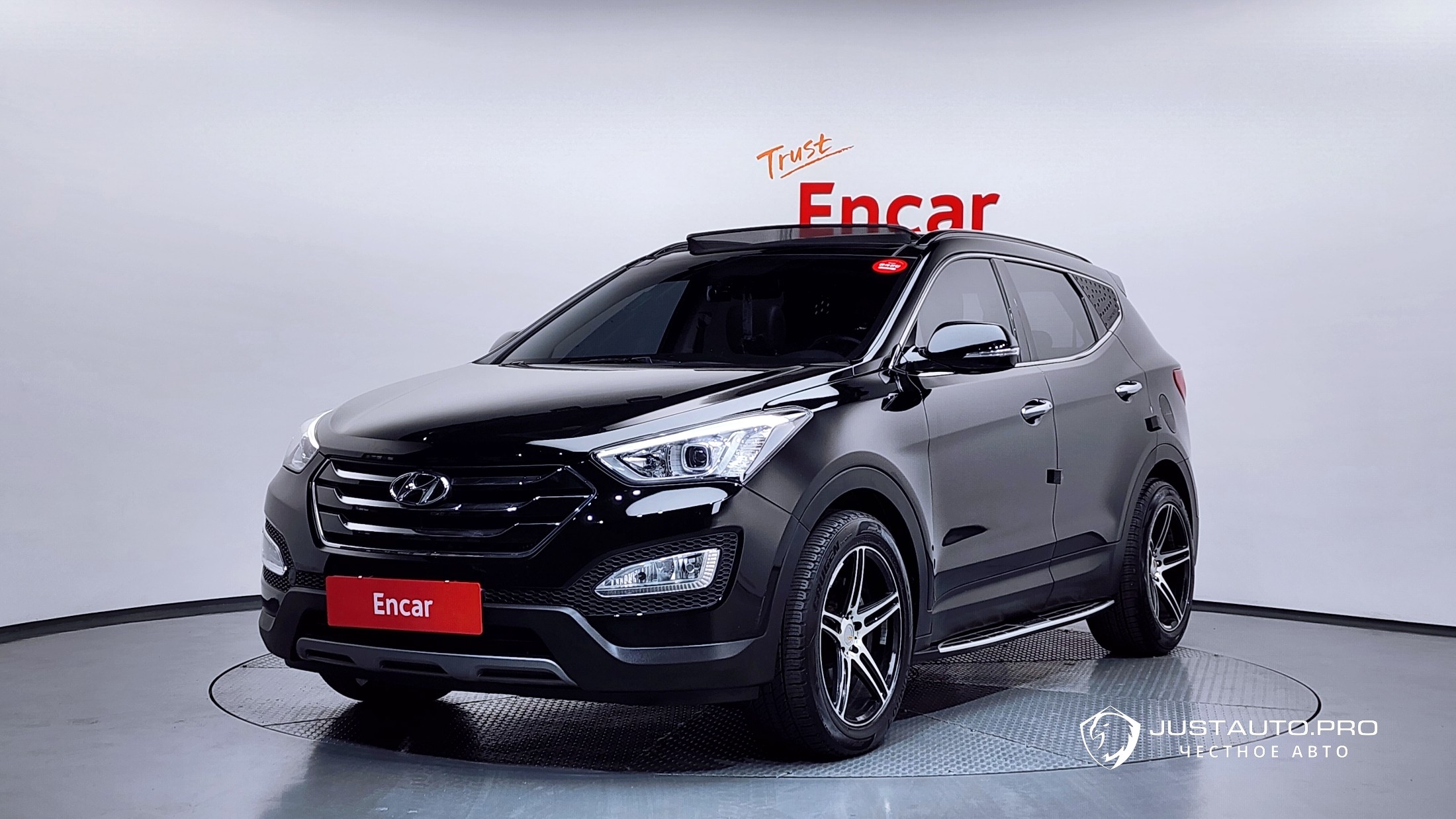 Автомобиль Hyundai Santafe