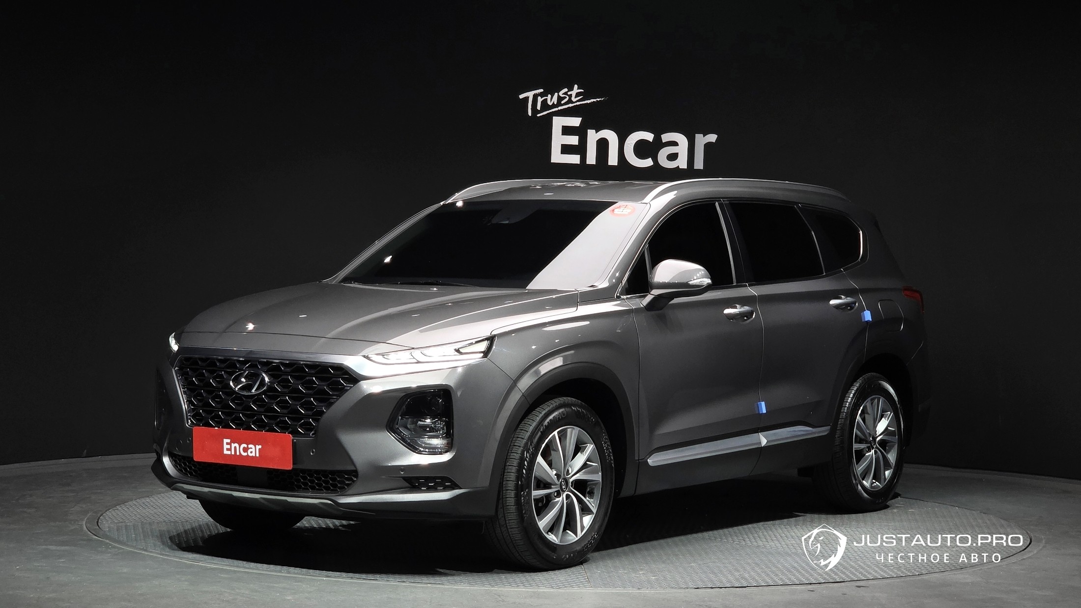 Автомобиль Hyundai Santafe