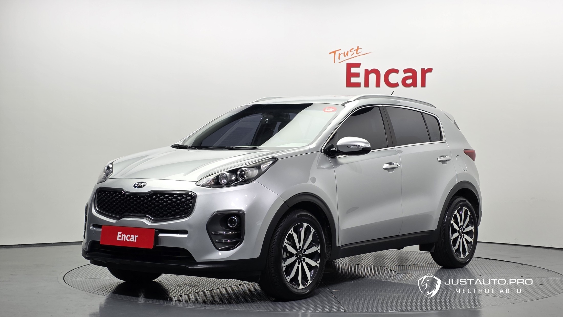 Автомобиль Kia Sportage