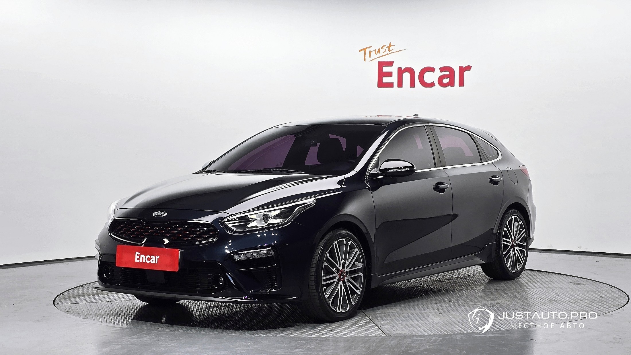 Автомобиль Kia K3
