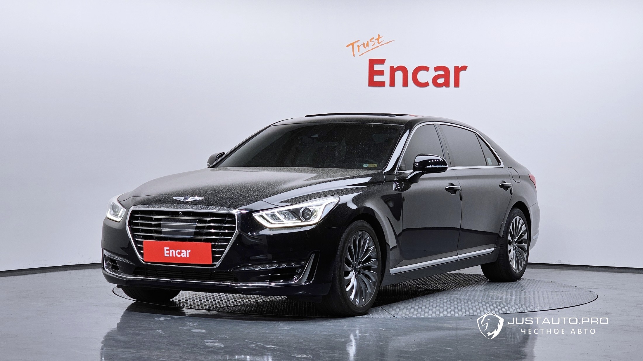 Автомобиль Genesis EQ900