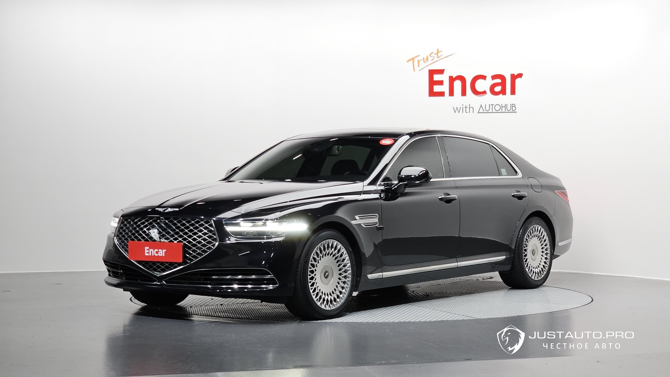 Автомобиль Genesis G90