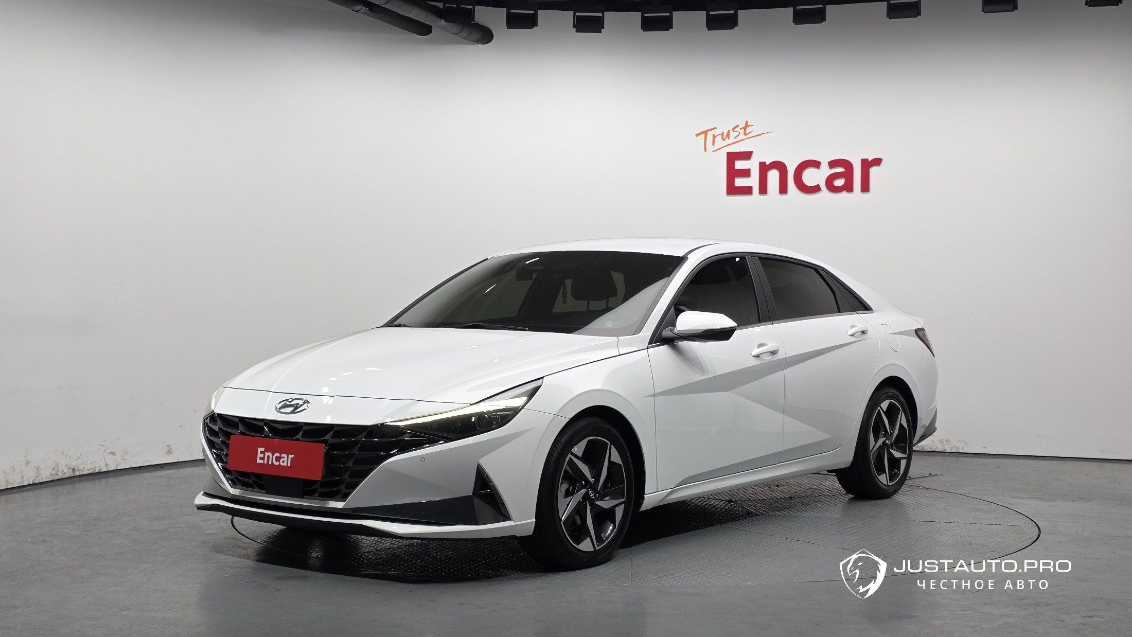 Автомобиль Hyundai AVANTE