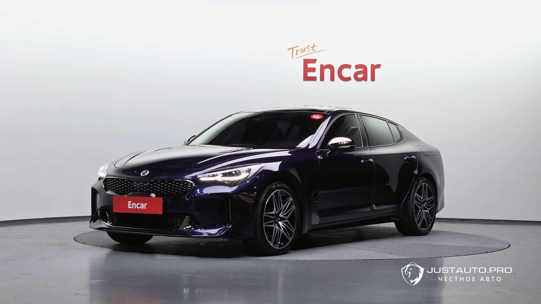 Автомобиль Kia Stinger