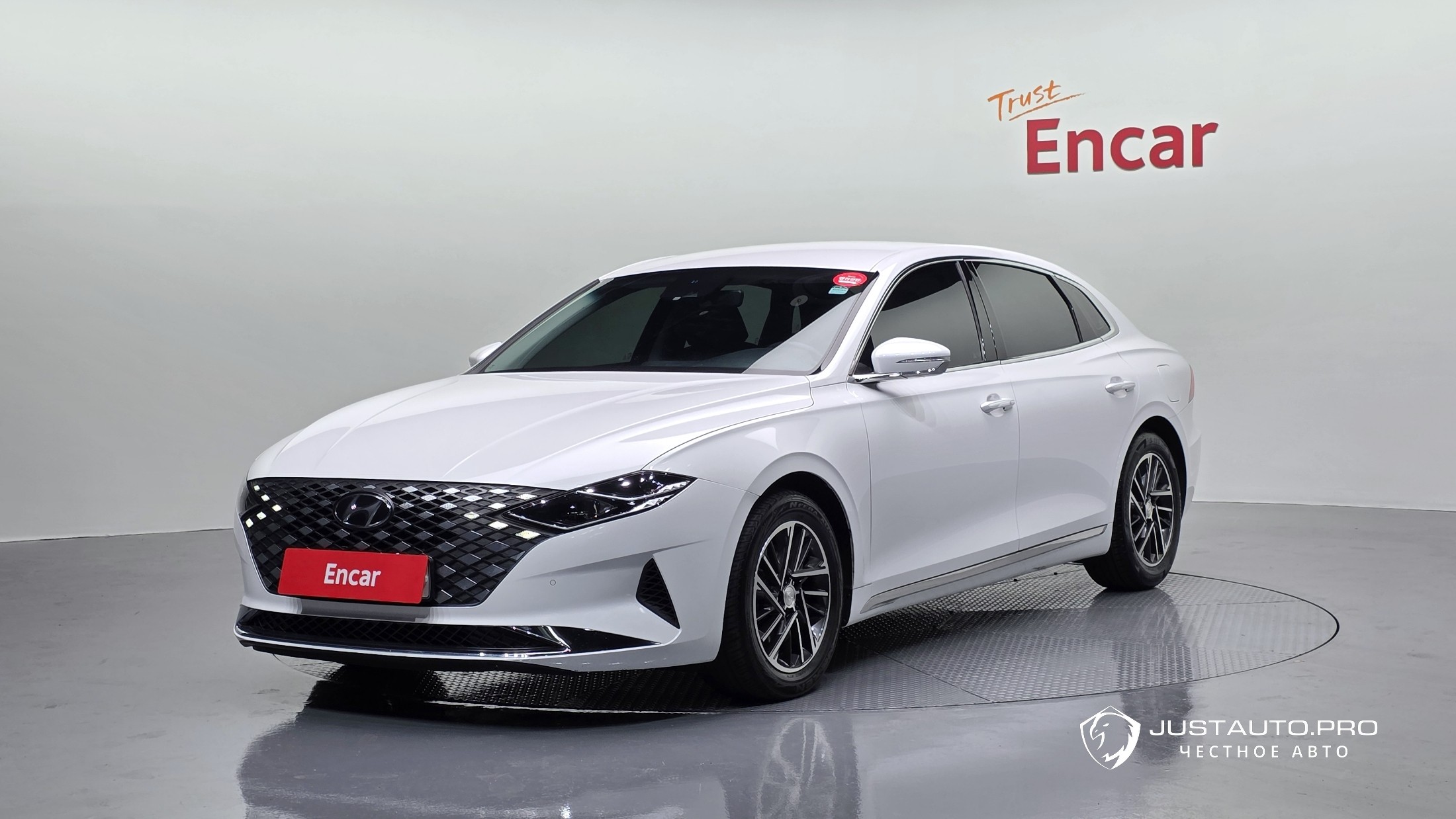Автомобиль Hyundai Grandeur