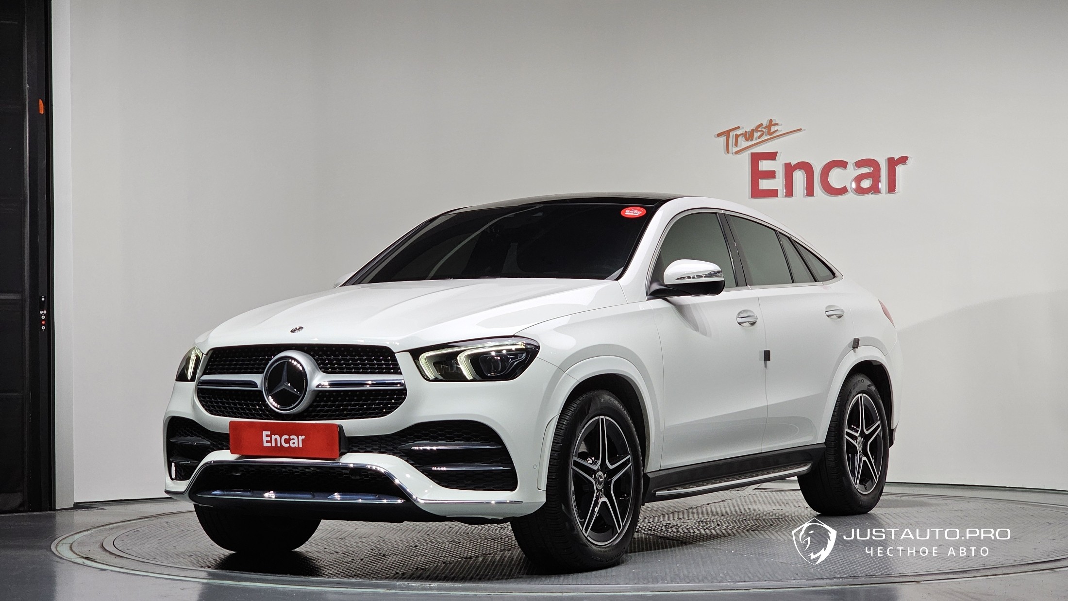 Автомобиль Mercedes-Benz GLE-Class