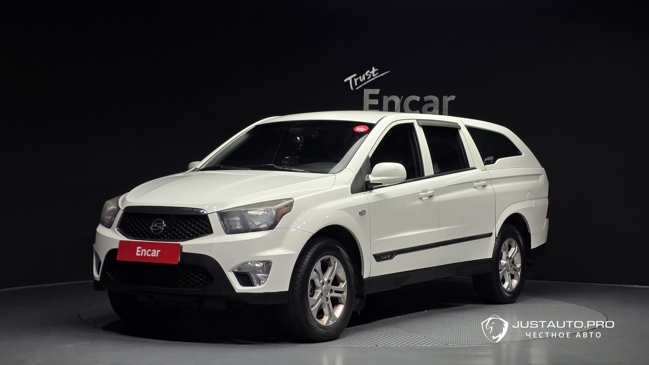 Автомобиль KG_Mobility_Ssangyong KORANDO
