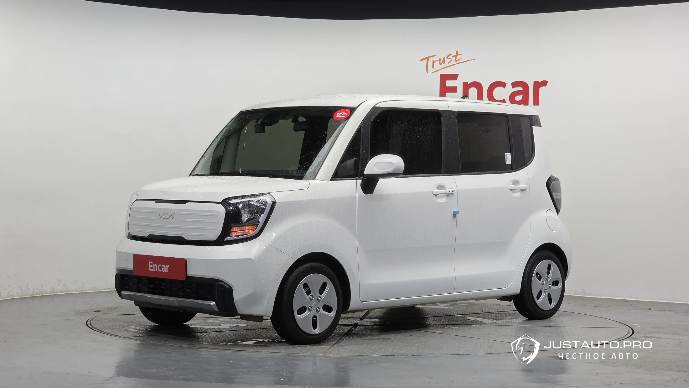 Автомобиль Kia RAY