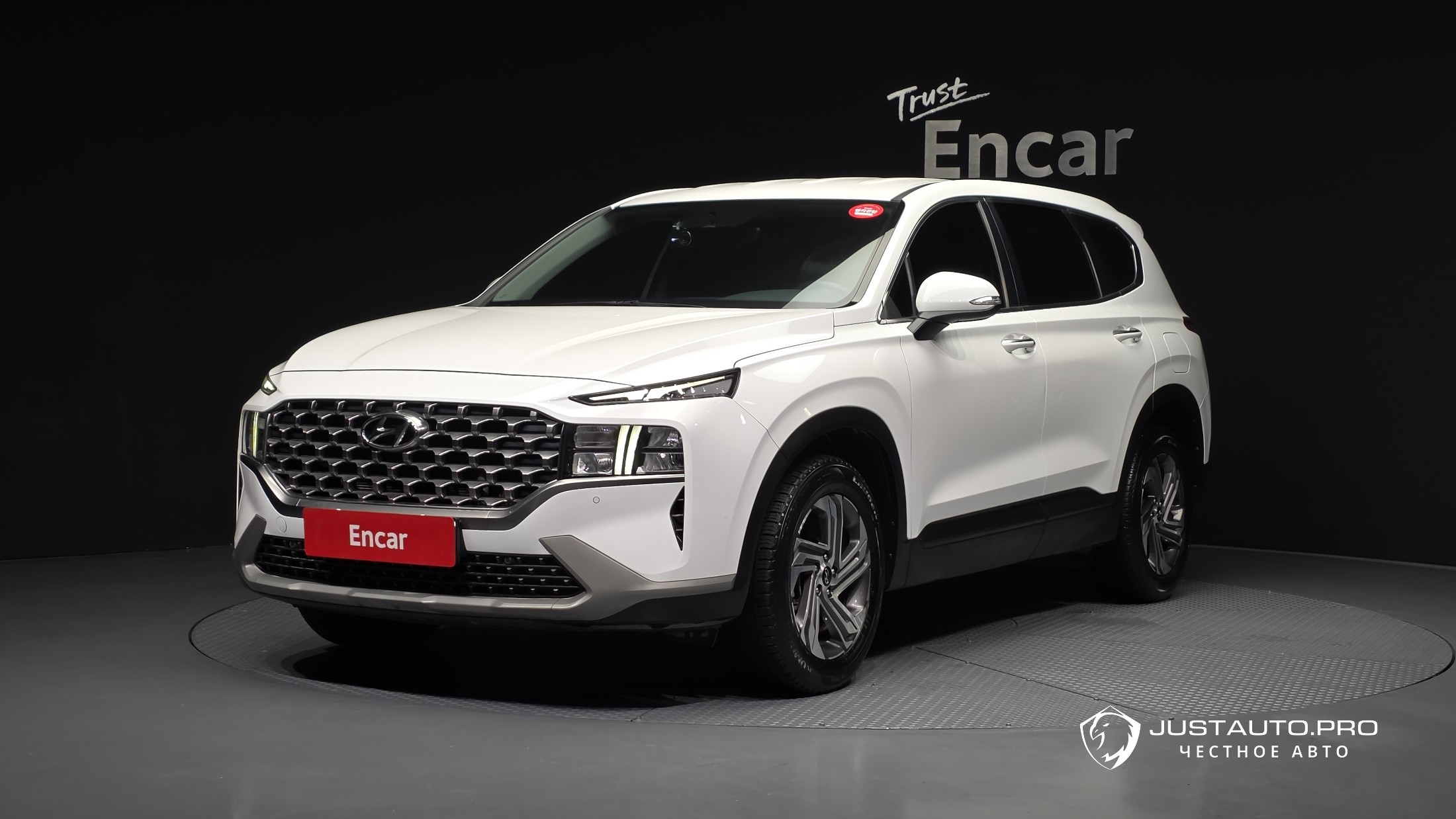 Автомобиль Hyundai Santafe