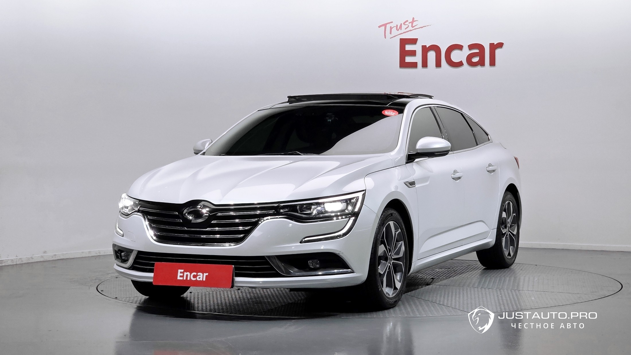 Автомобиль Renault-KoreaSamsung SM6