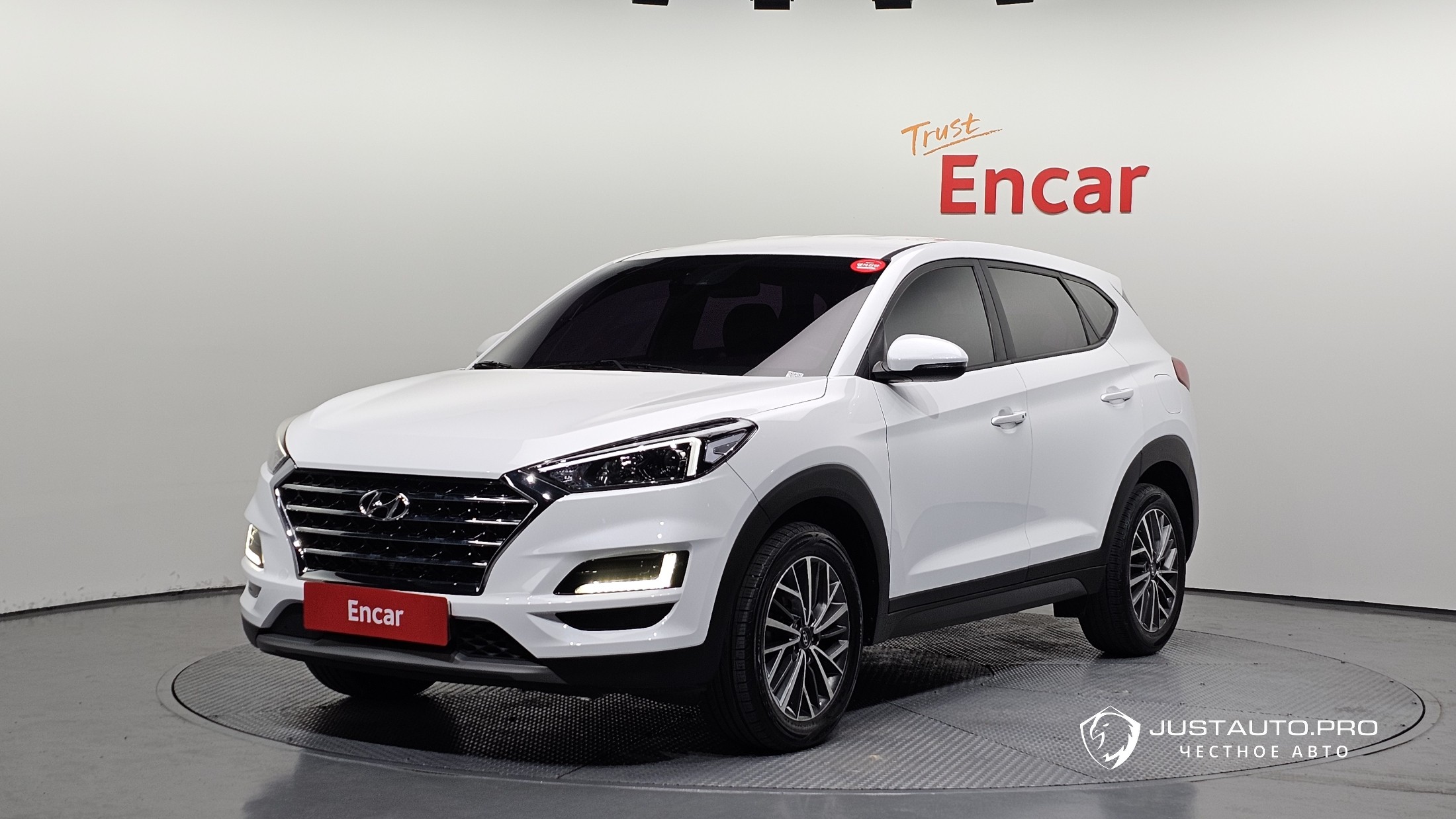 Автомобиль Hyundai Tucson