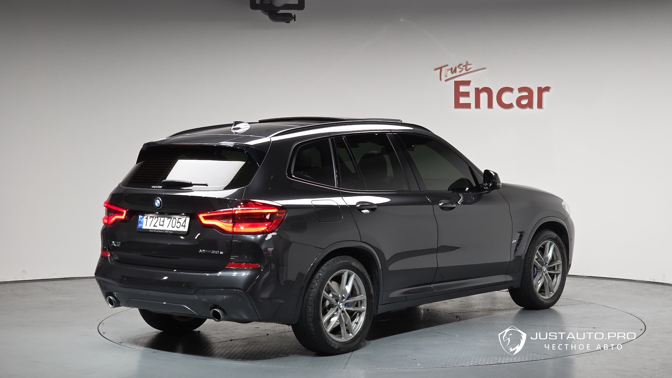 Автомобиль BMW X3