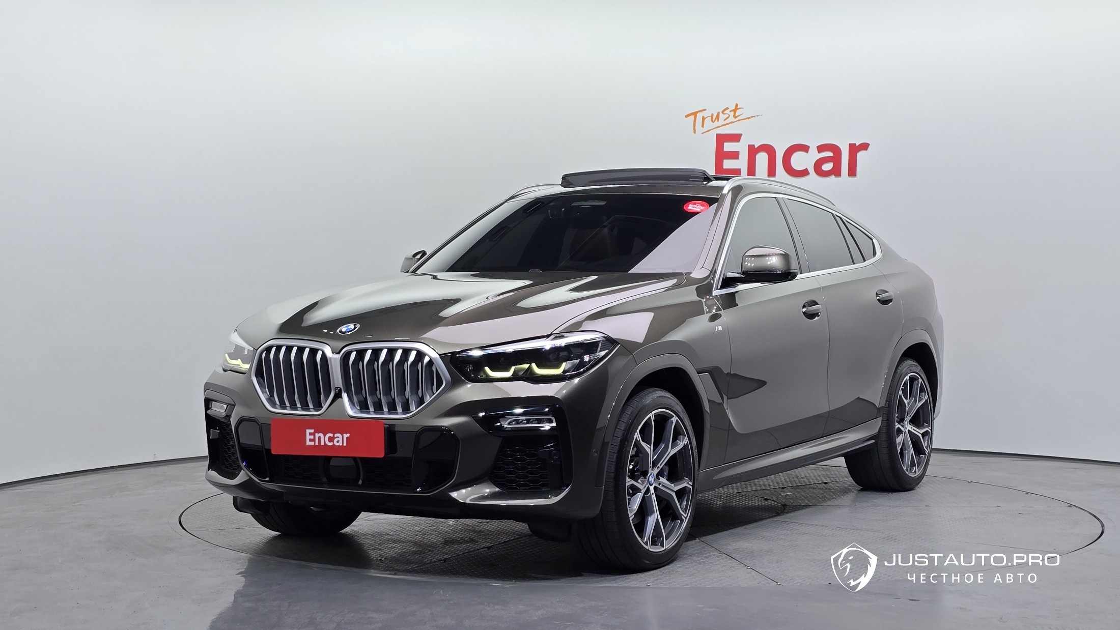 Автомобиль BMW X6