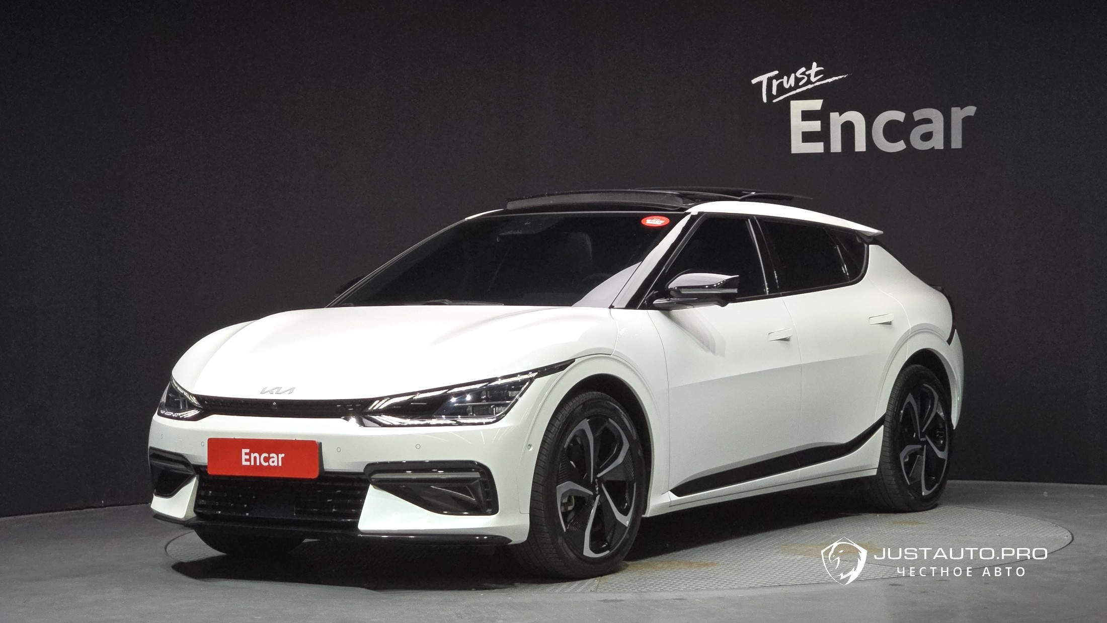 Автомобиль Kia EV6