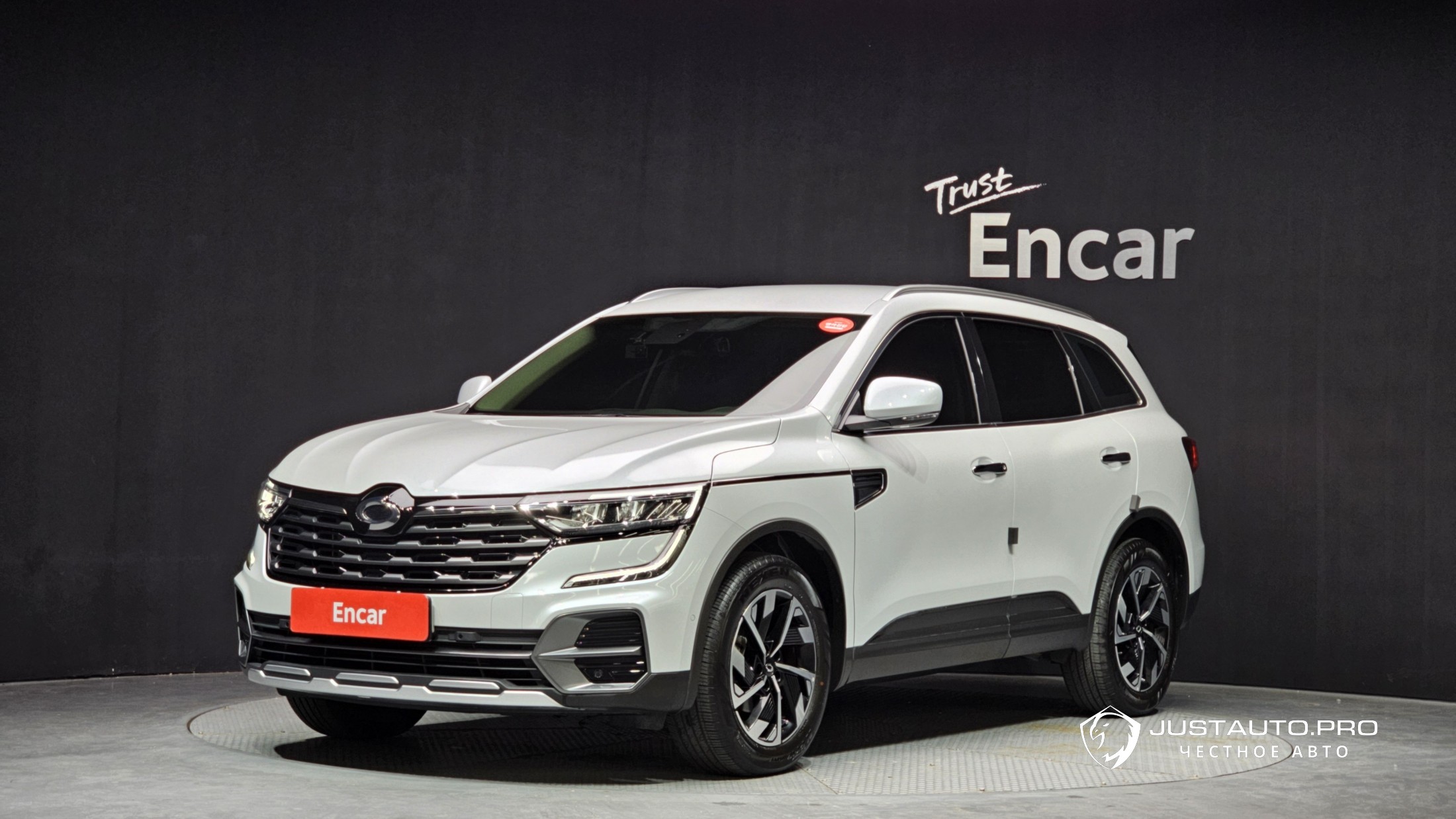 Автомобиль Renault-KoreaSamsung QM6