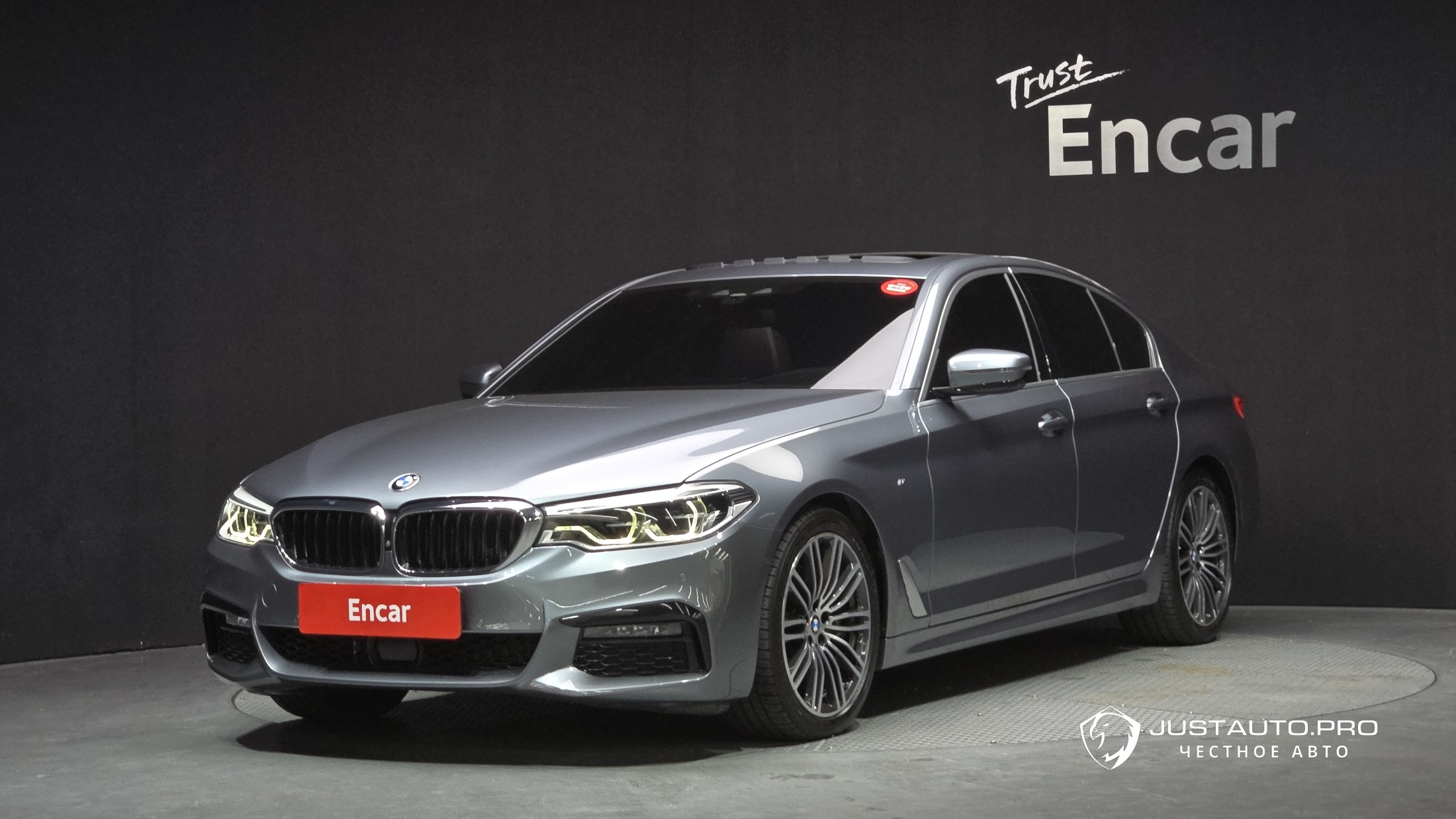 Автомобиль BMW 5-Series