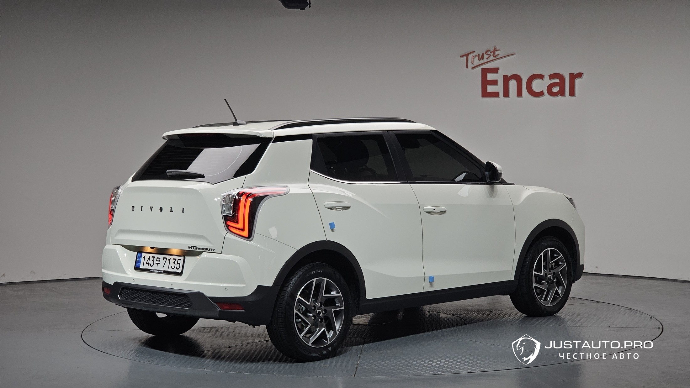 Автомобиль KG_Mobility_Ssangyong TIBOLI
