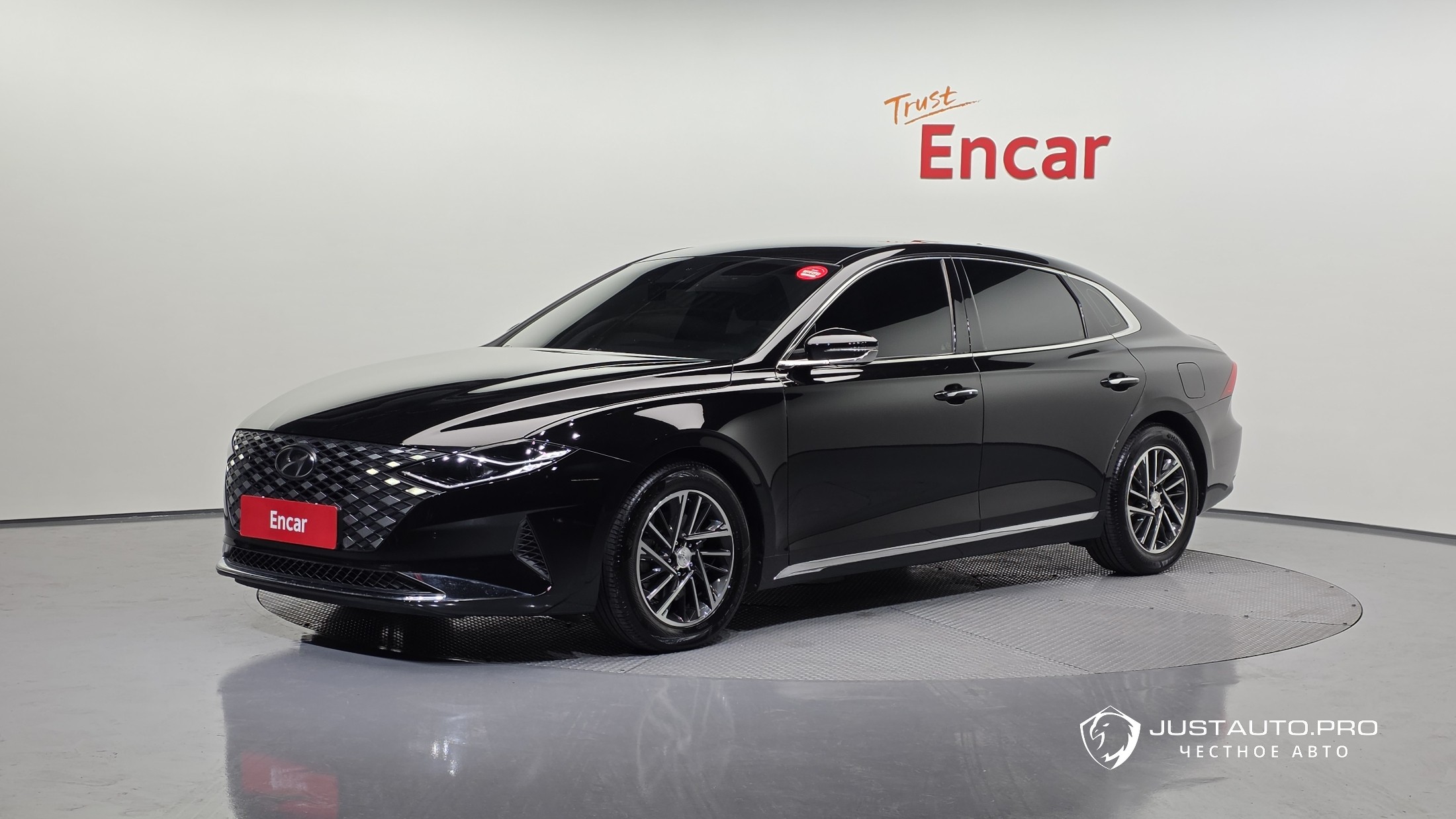 Автомобиль Hyundai Grandeur