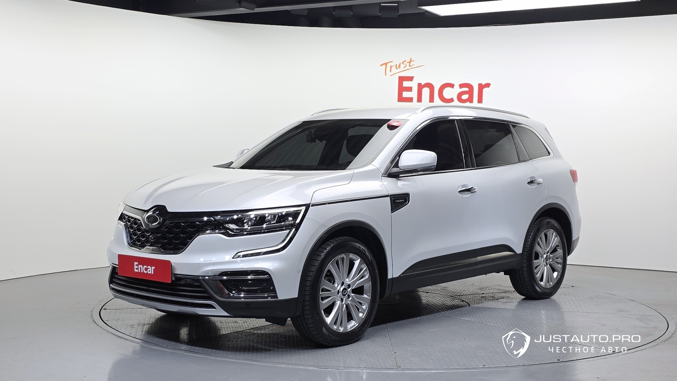 Автомобиль Renault-KoreaSamsung QM6