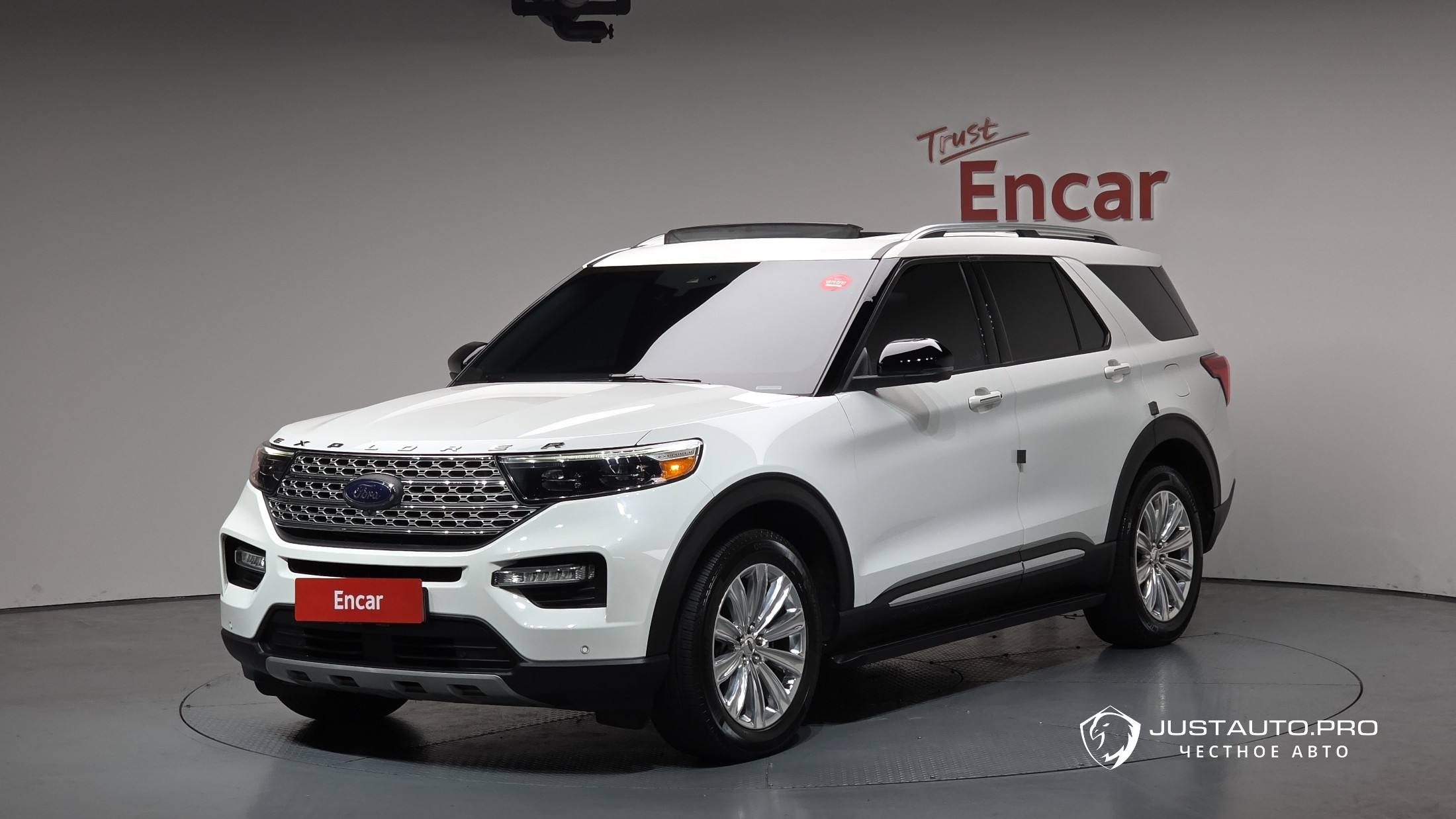 Автомобиль Ford Explorer