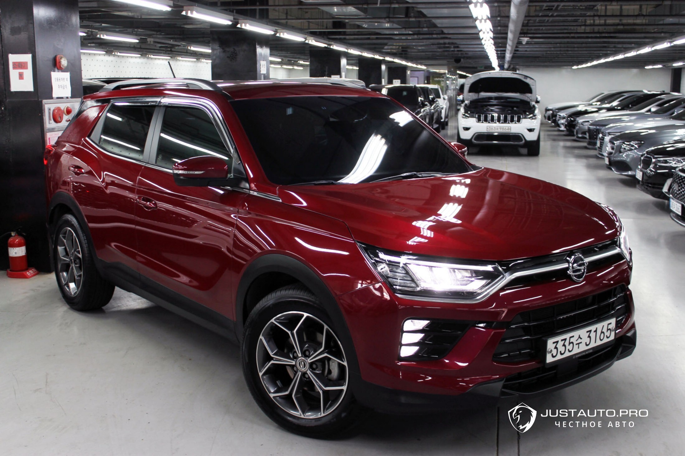 Автомобиль KG_Mobility_Ssangyong KORANDO