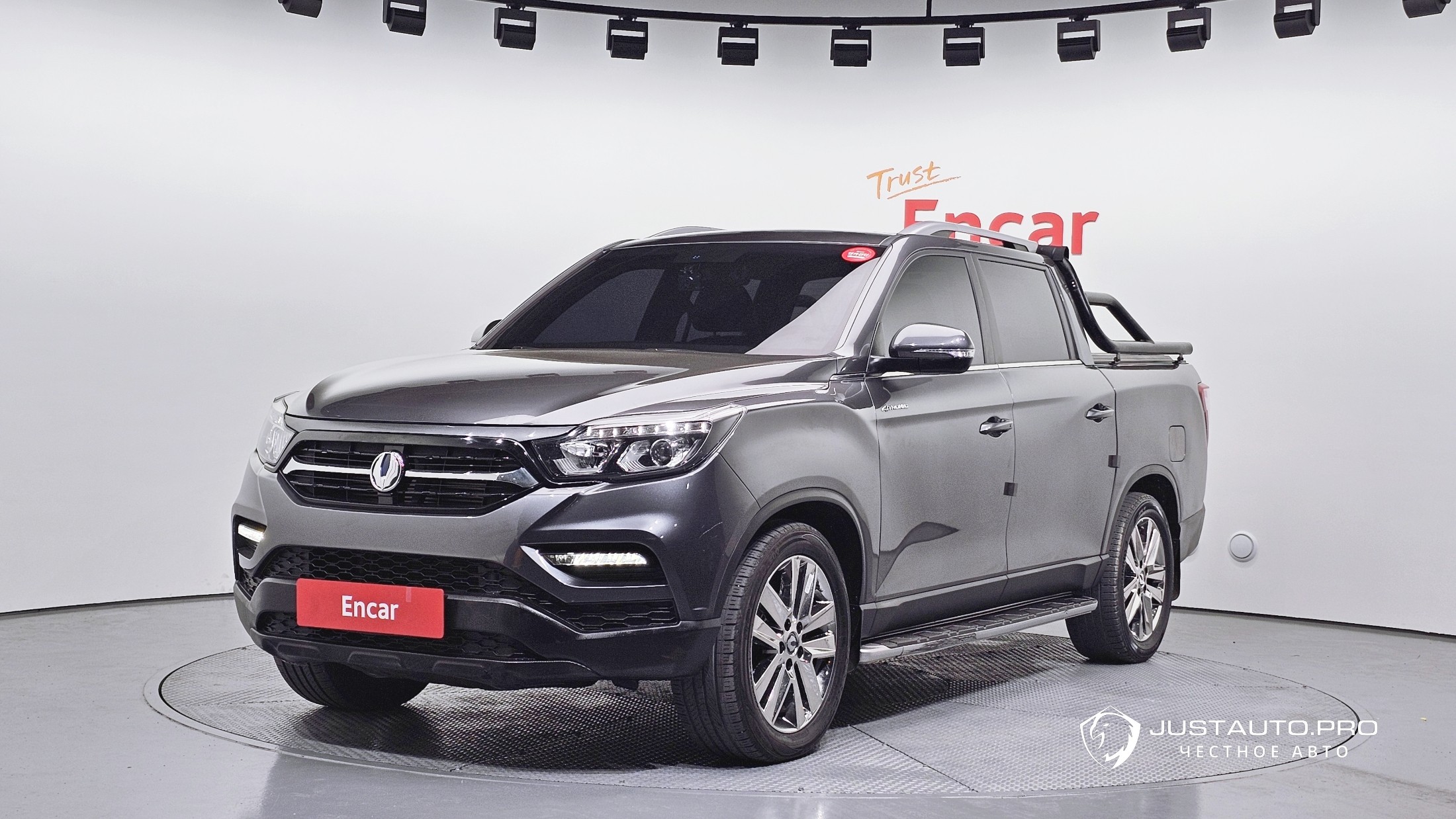 Автомобиль KG_Mobility_Ssangyong Rexton