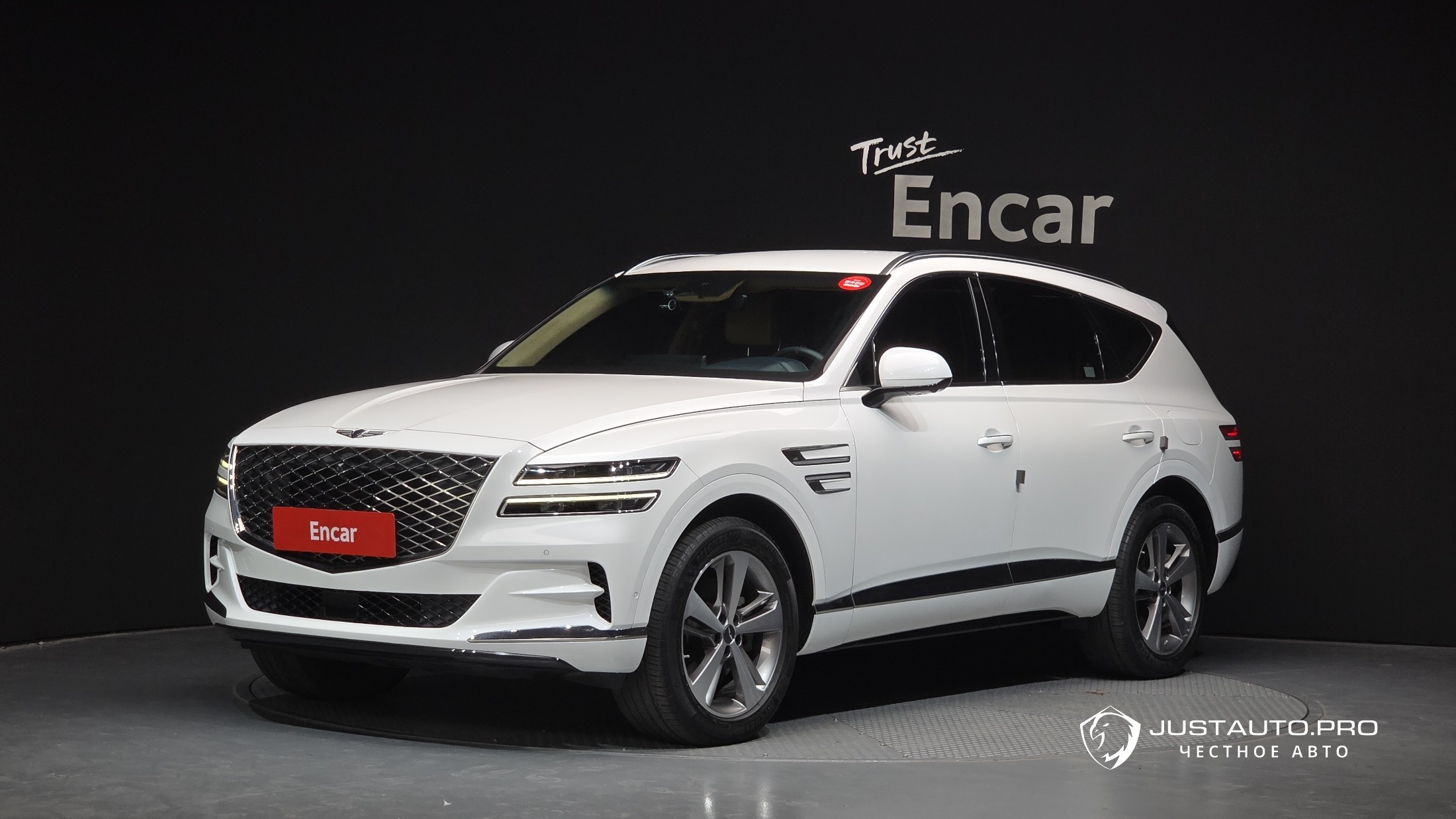 Автомобиль Genesis GV80