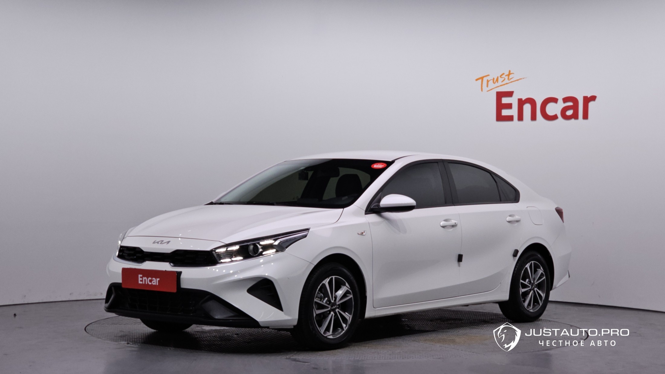 Автомобиль Kia K3