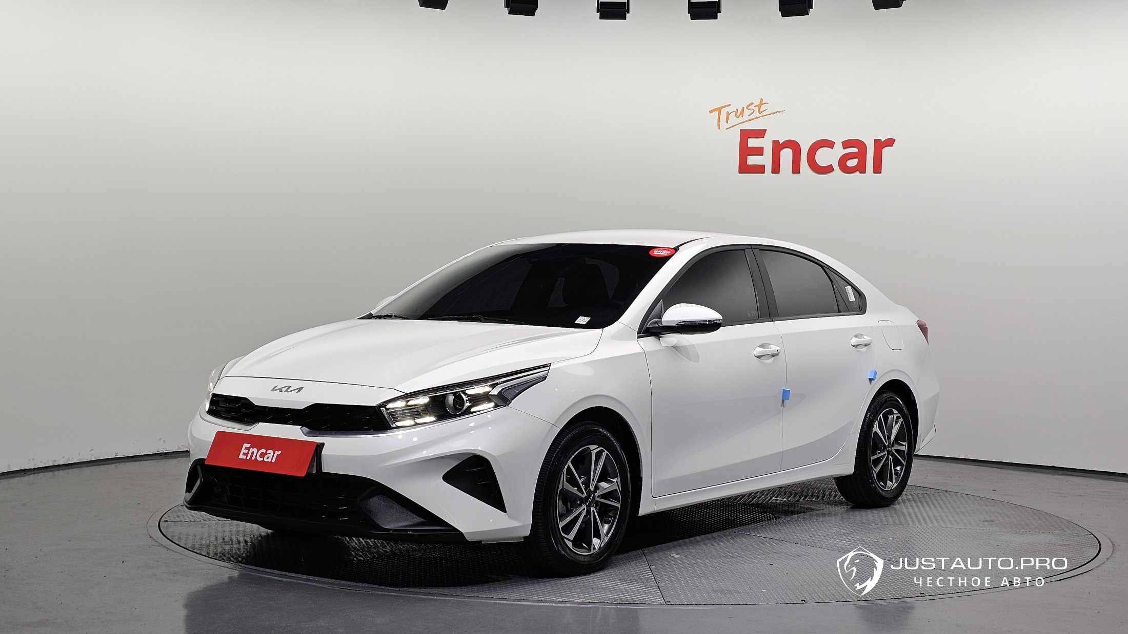 Автомобиль Kia K3