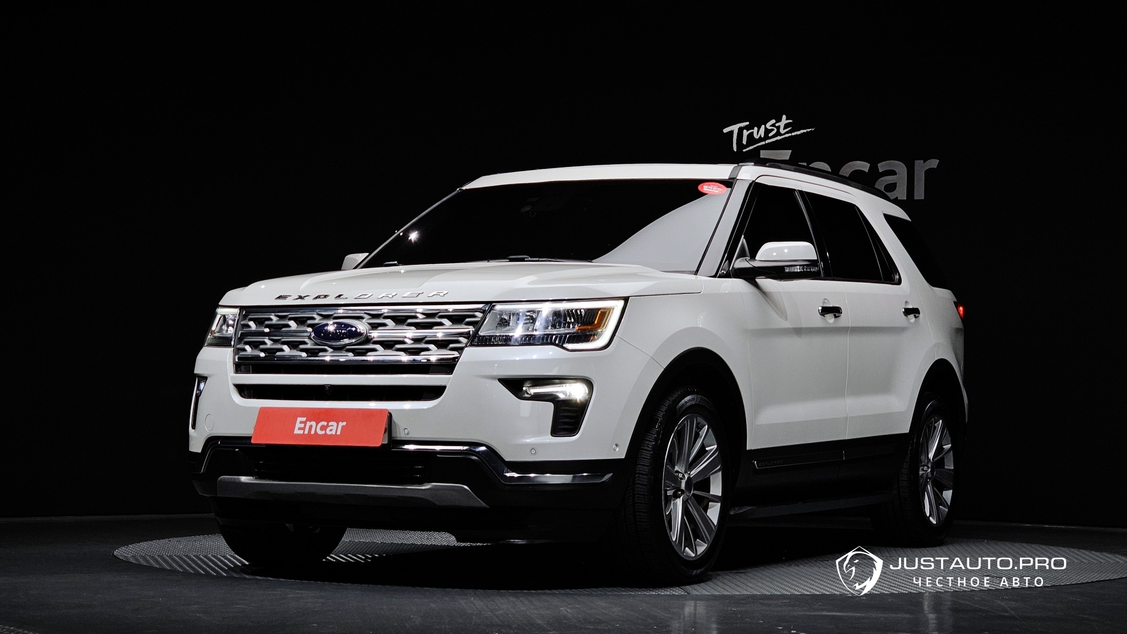 Автомобиль Ford Explorer