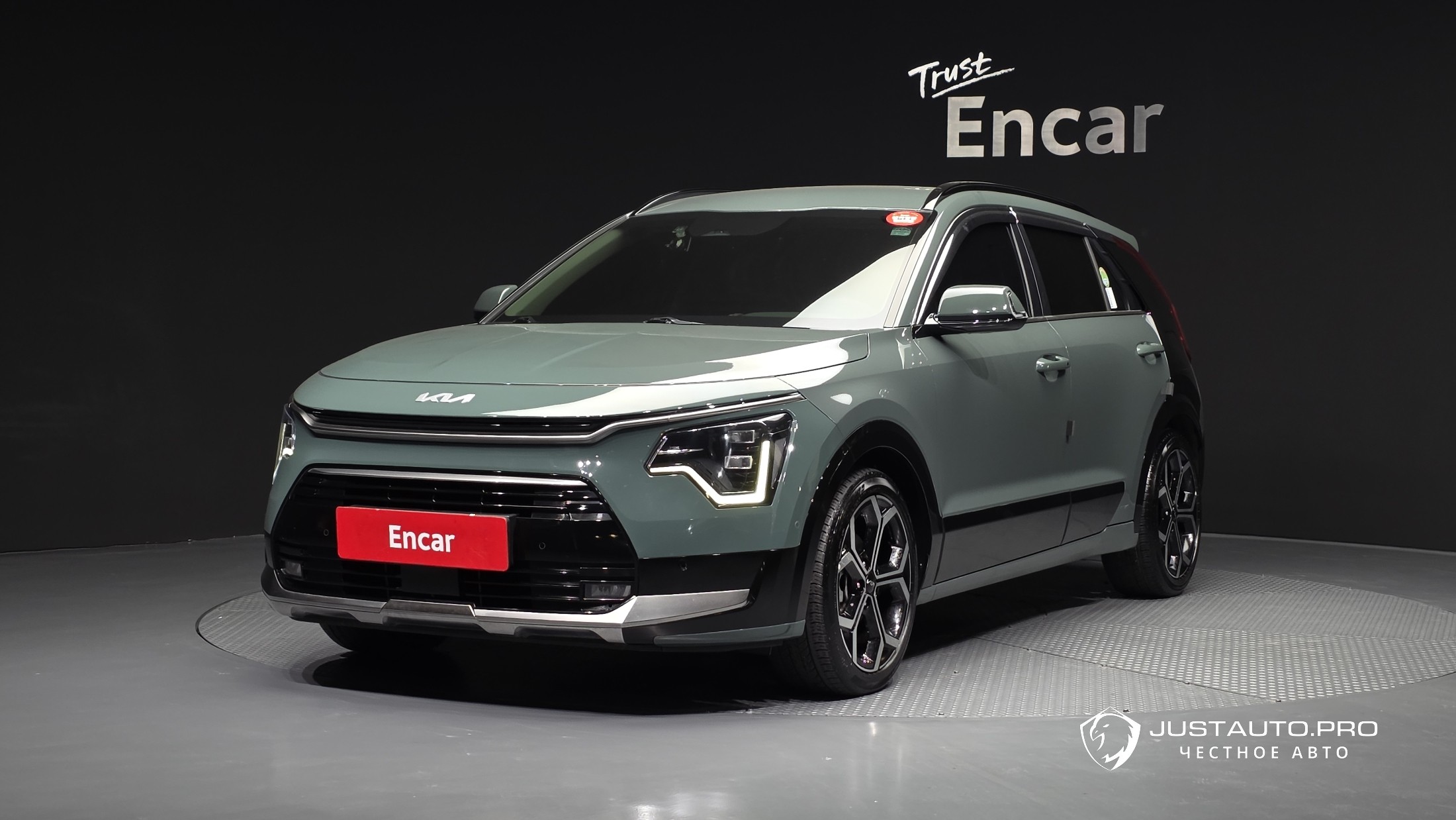 Автомобиль Kia Niro