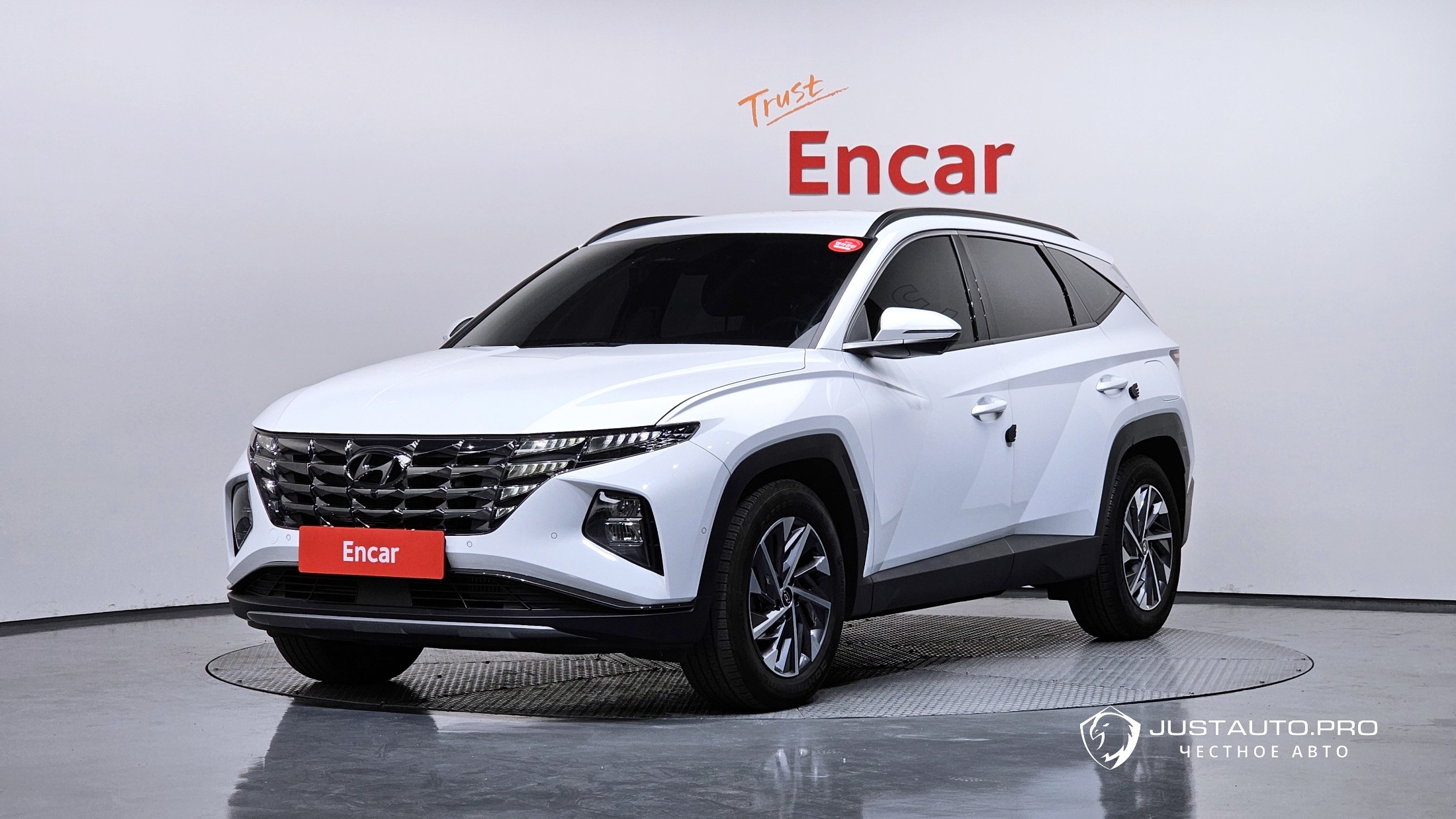 Автомобиль Hyundai Tucson