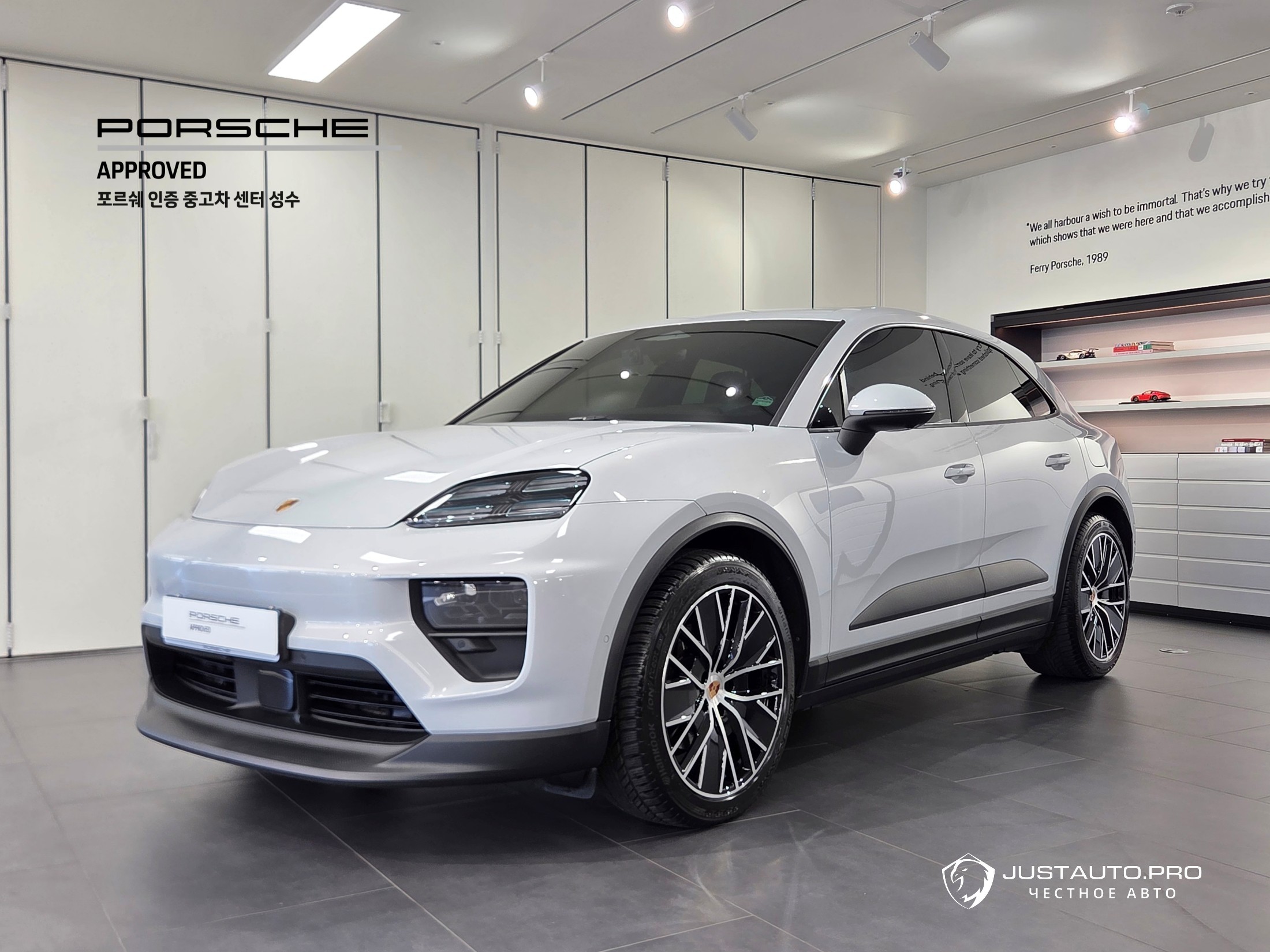 Автомобиль Porsche Macan