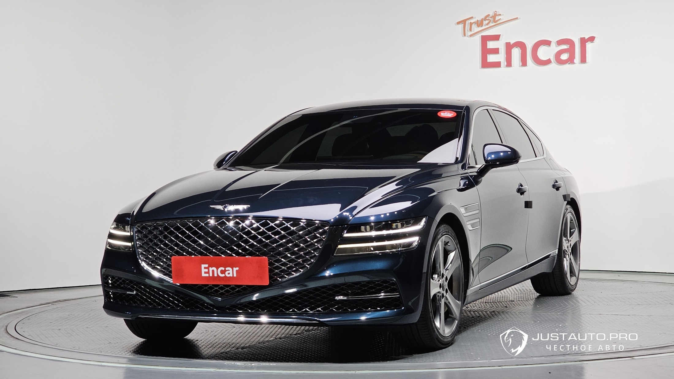 Автомобиль Genesis G80