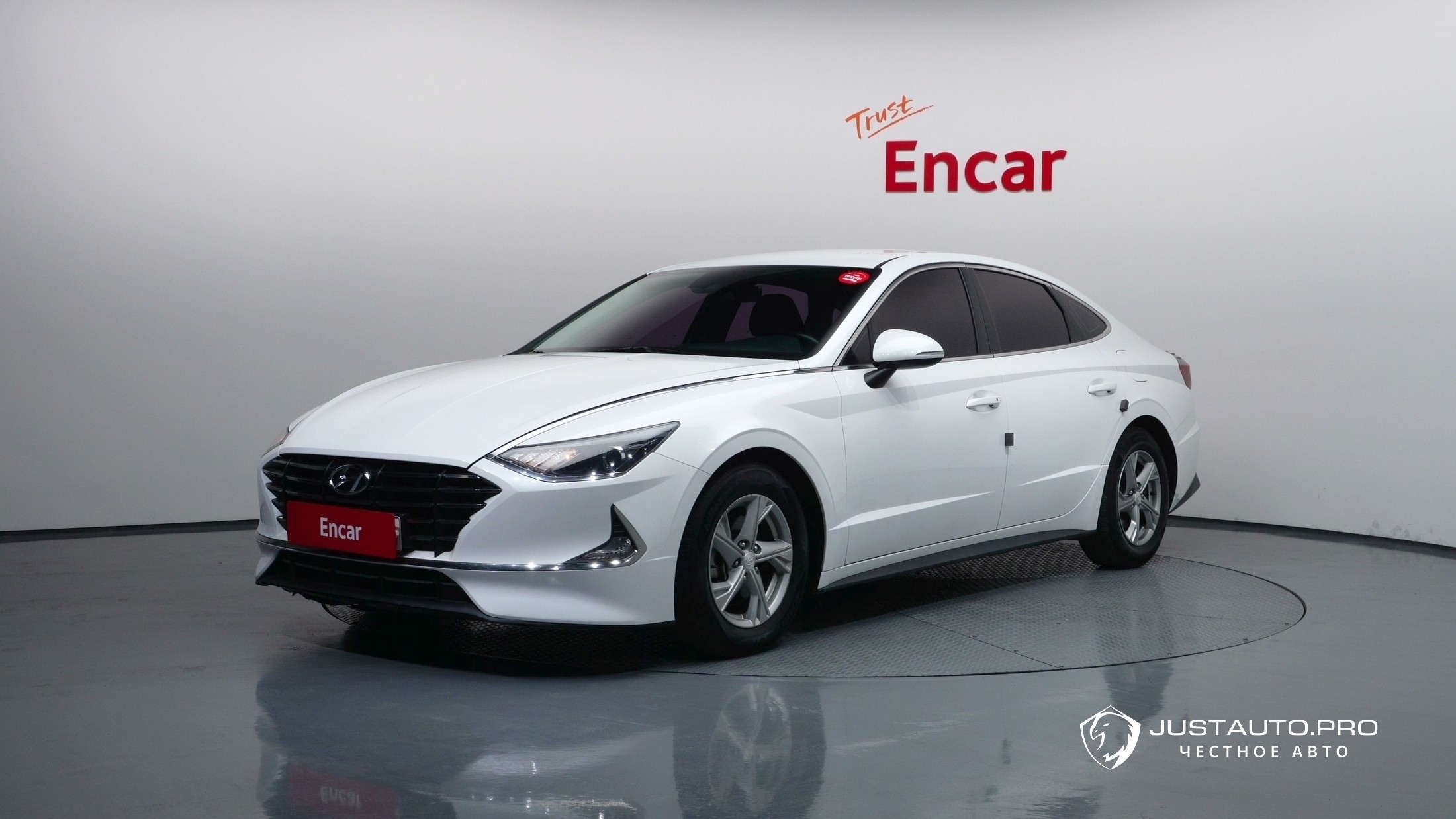 Автомобиль Hyundai Sonata
