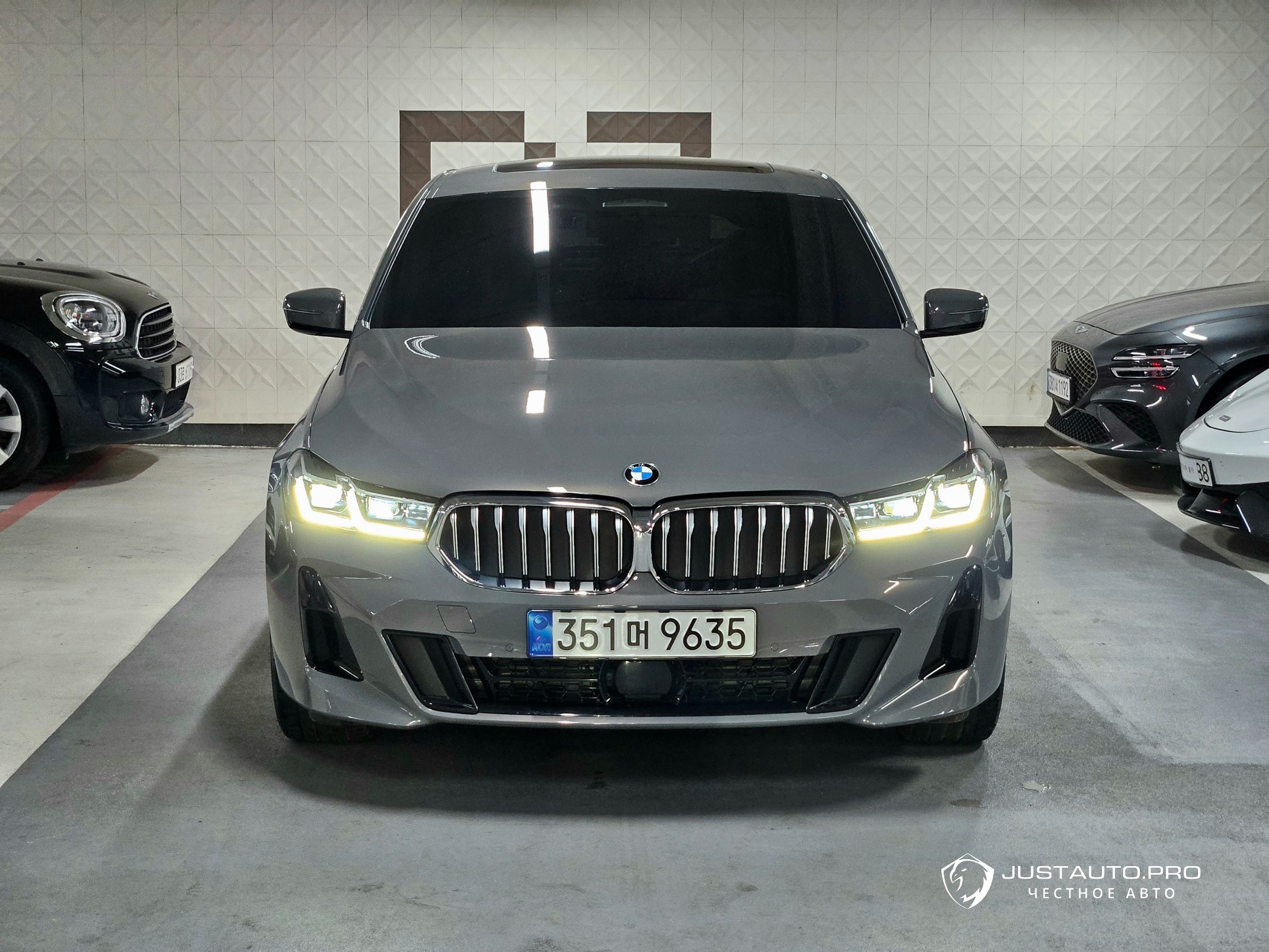 Автомобиль BMW Gran Turismo