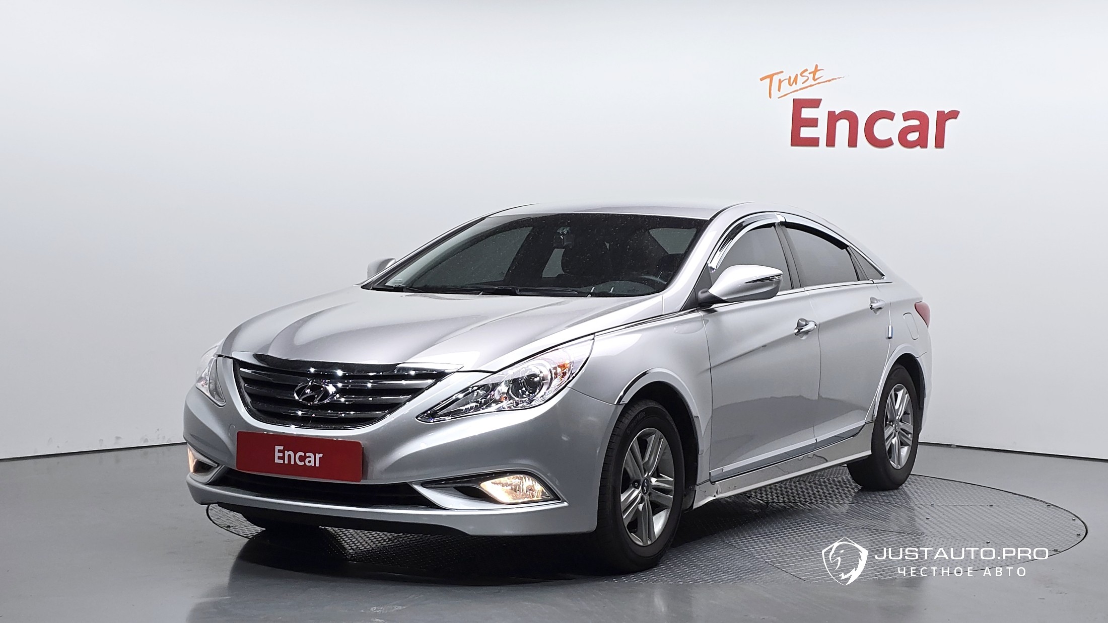 Автомобиль Hyundai Sonata