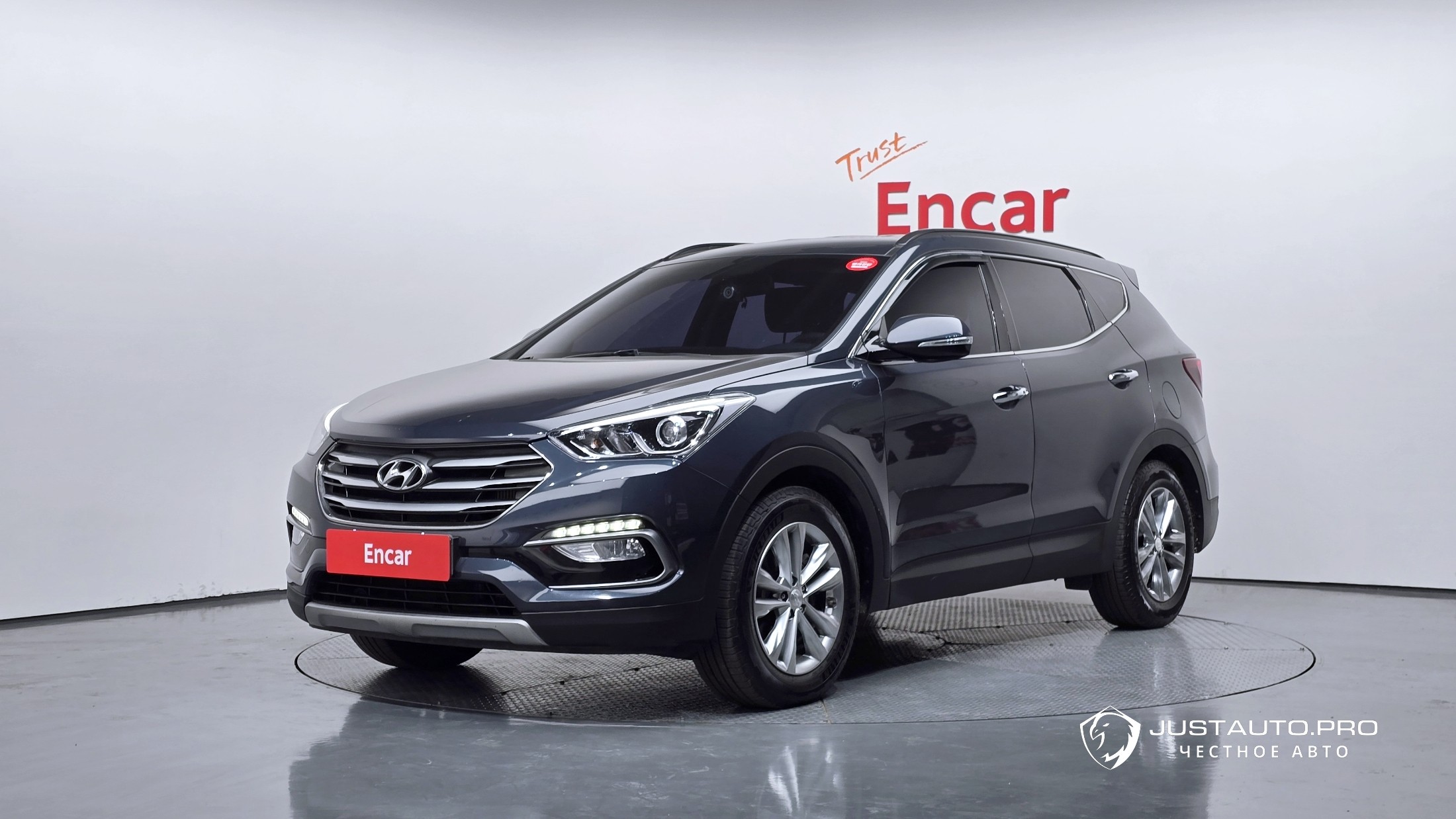 Автомобиль Hyundai Santafe