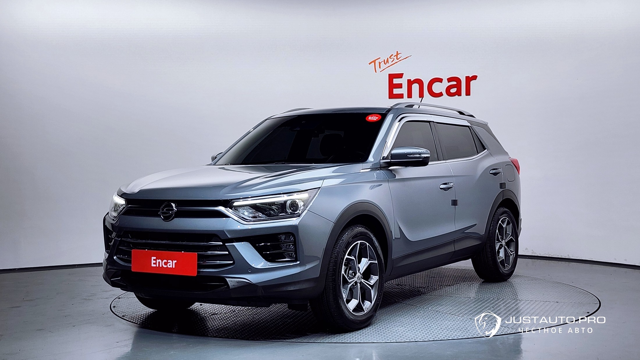 Автомобиль KG_Mobility_Ssangyong KORANDO