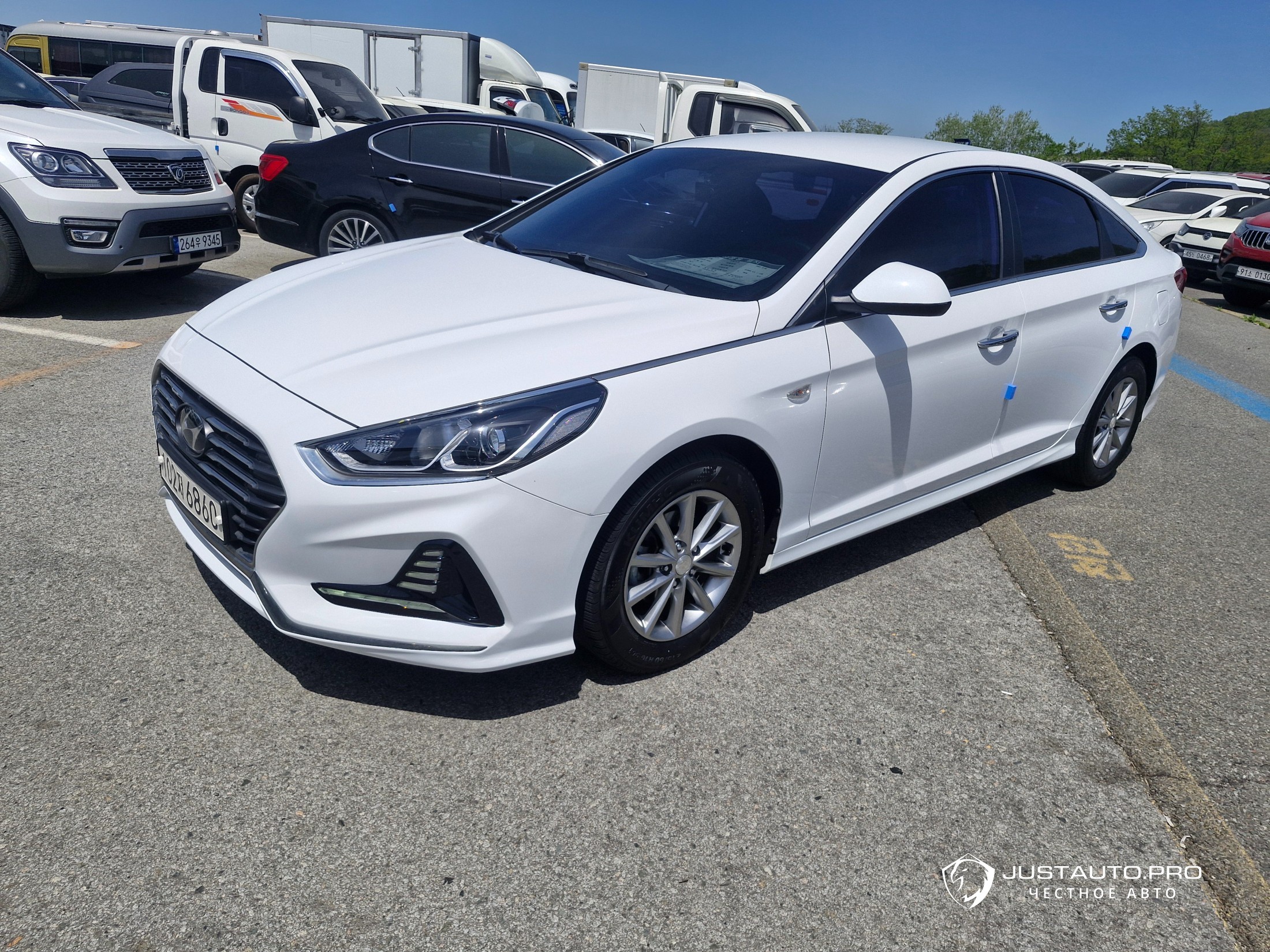 Автомобиль Hyundai Sonata